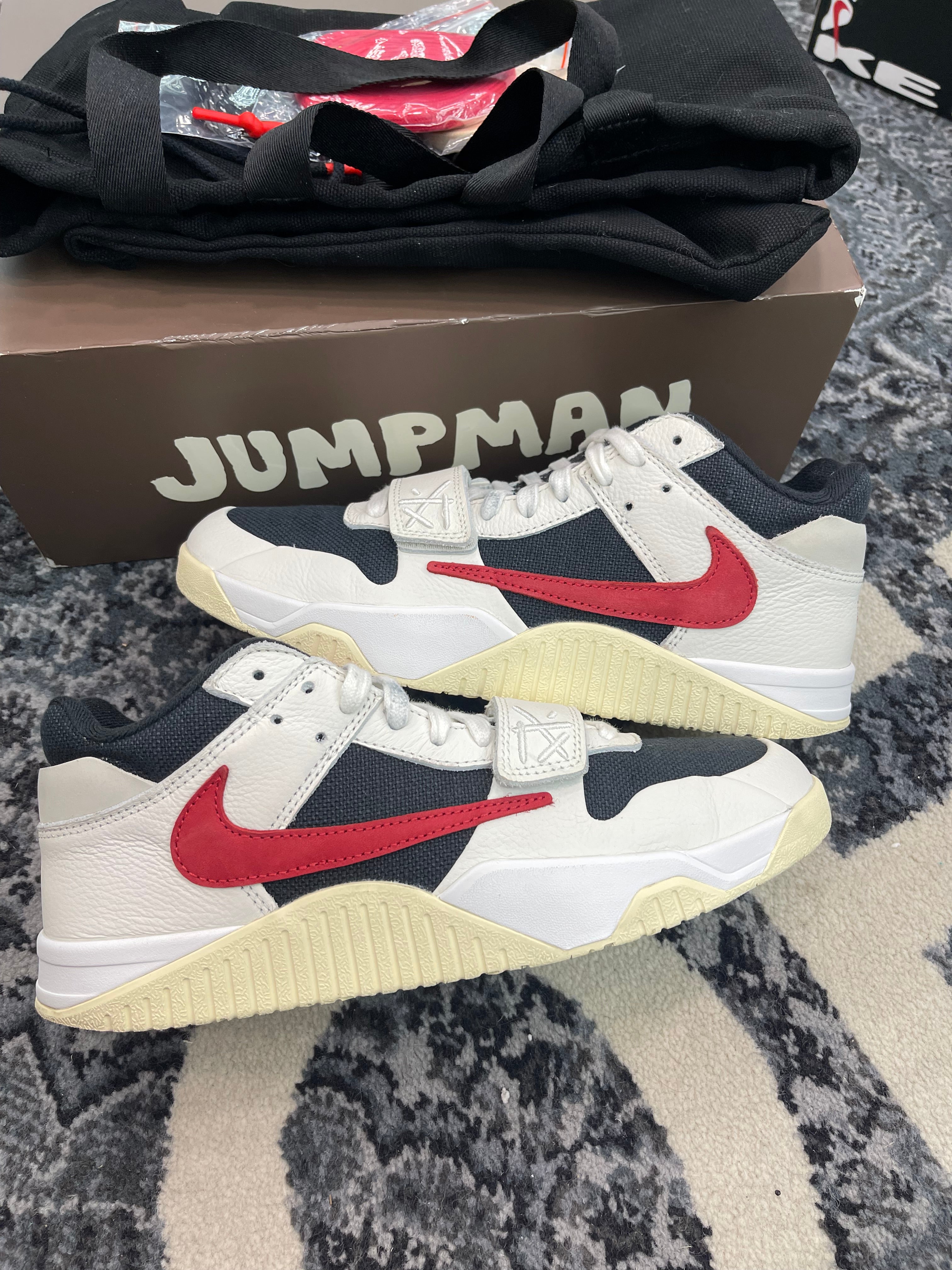 Travis Scott x Jordan Jumpman Jack TR “University Red”