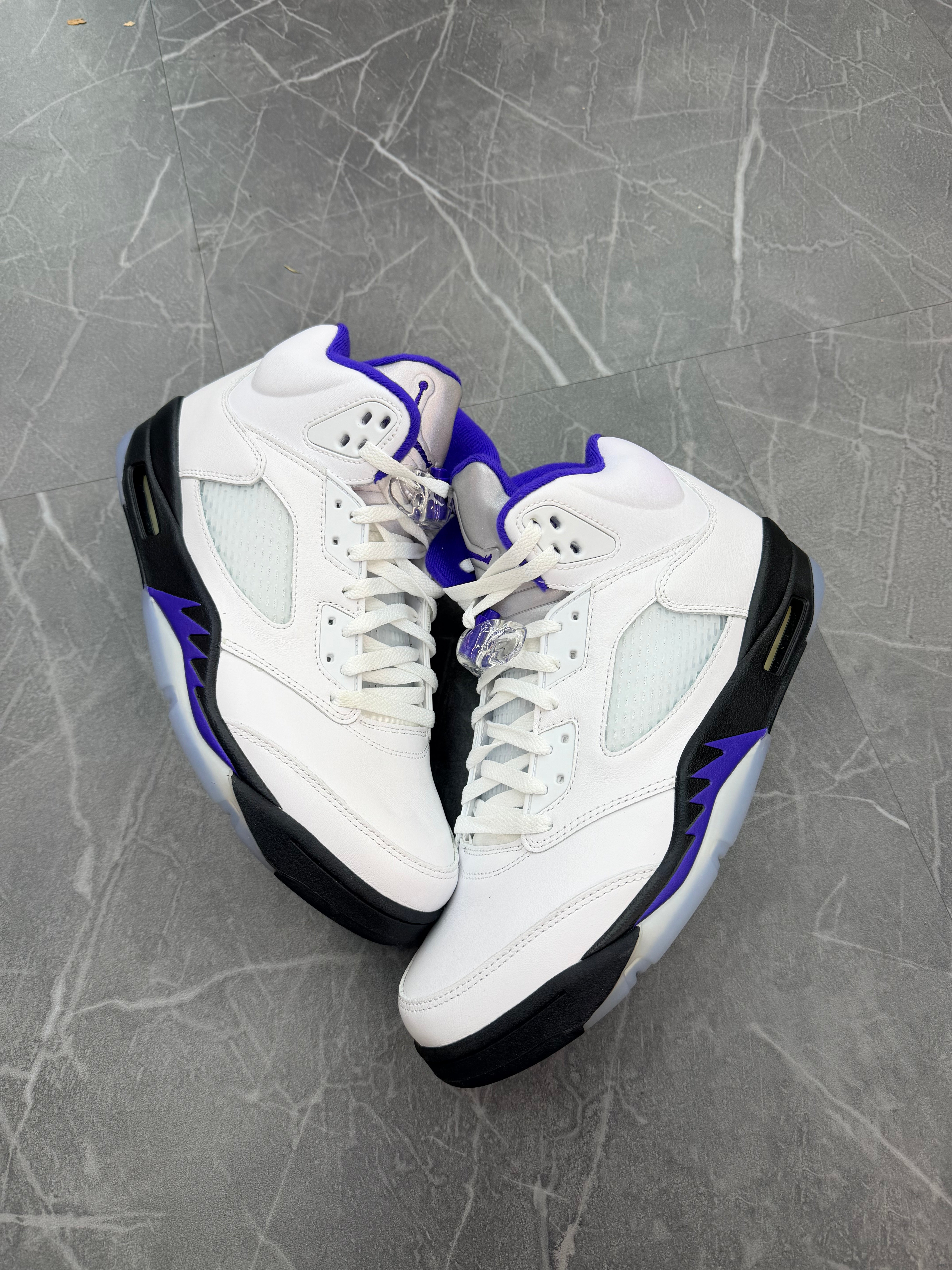 Jordan 5 “Dark Concord”