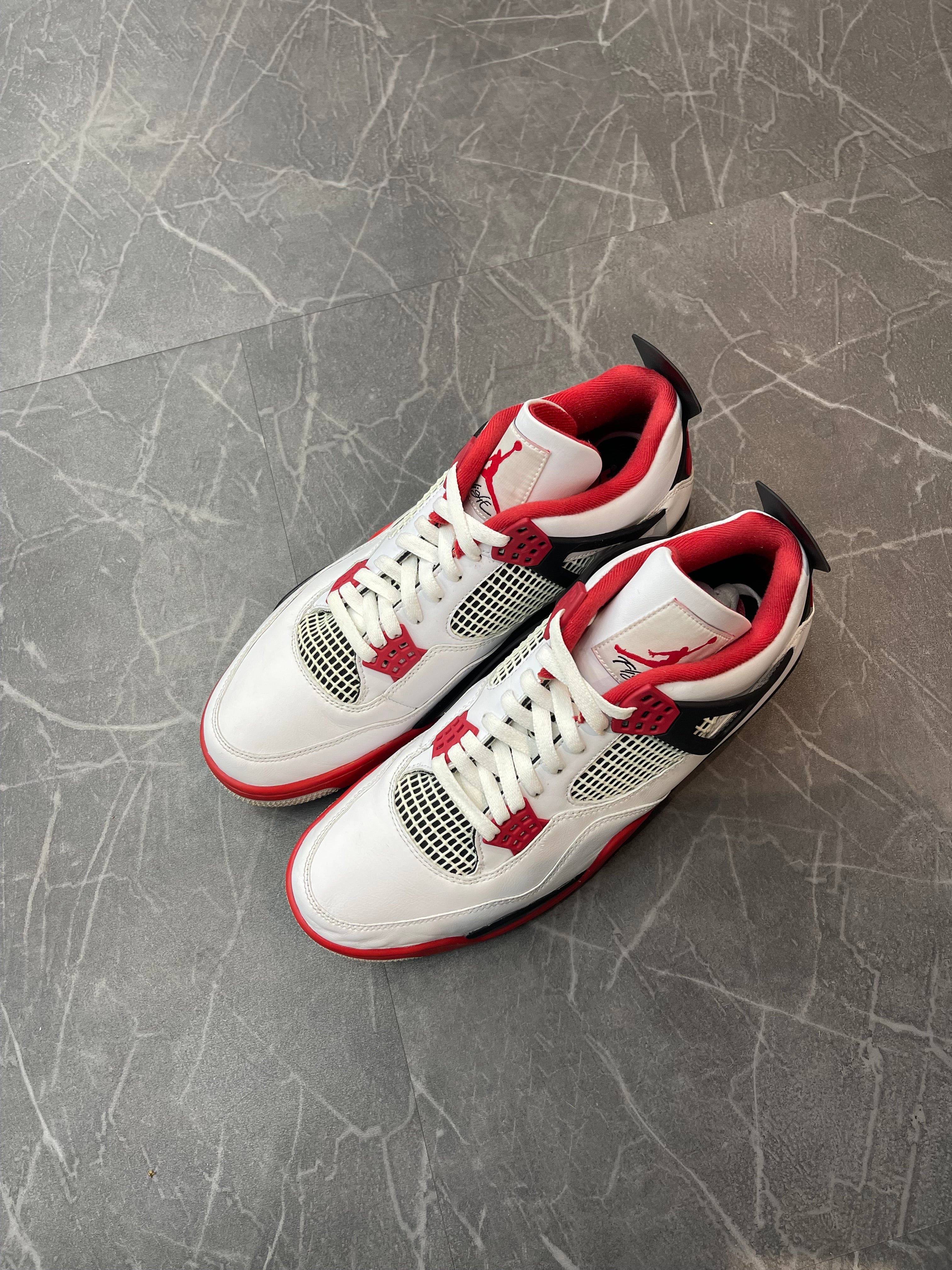Jordan 4 “Fire Red” (2020)