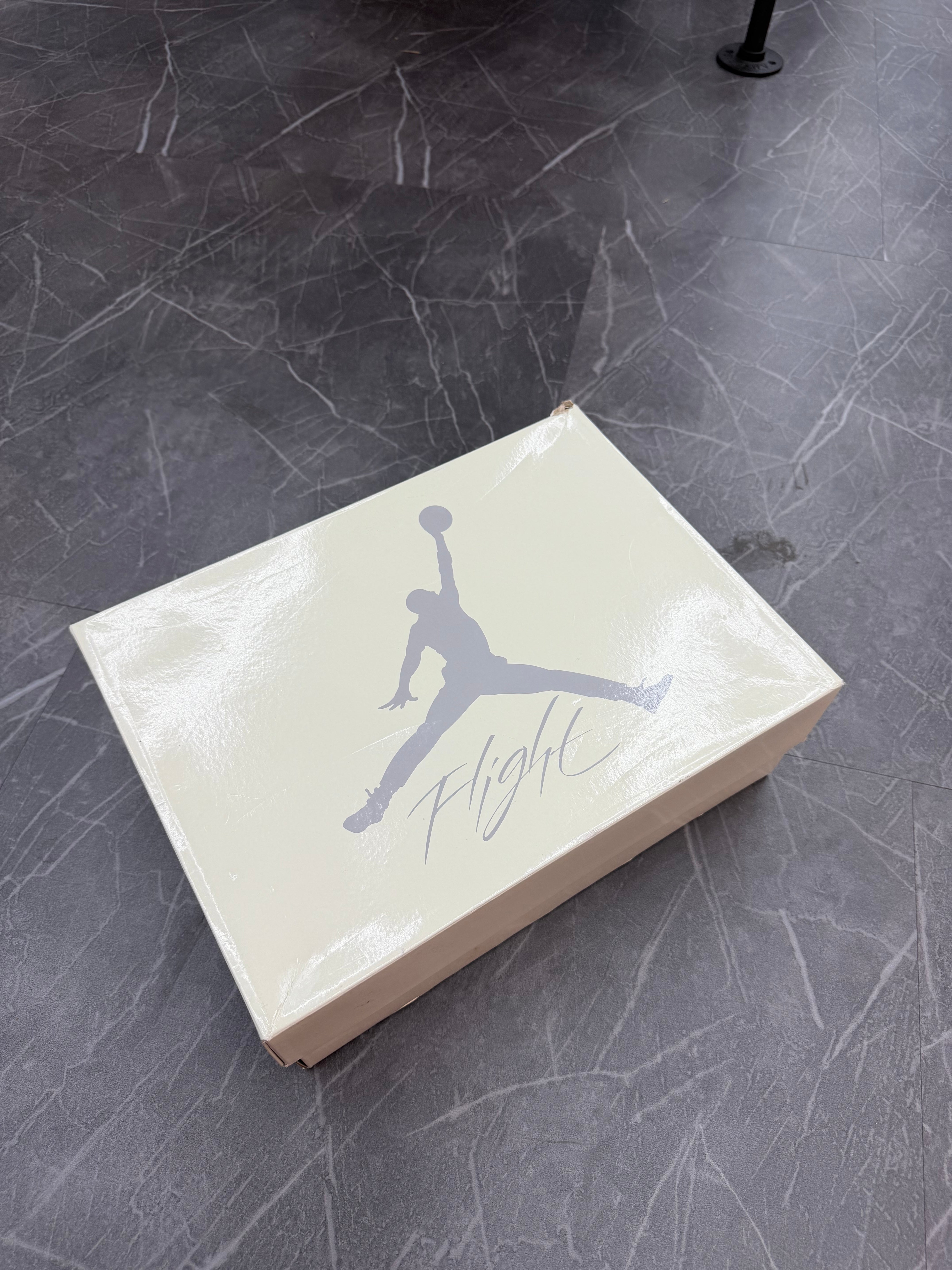 Jordan 4 x SB “Pine Green”