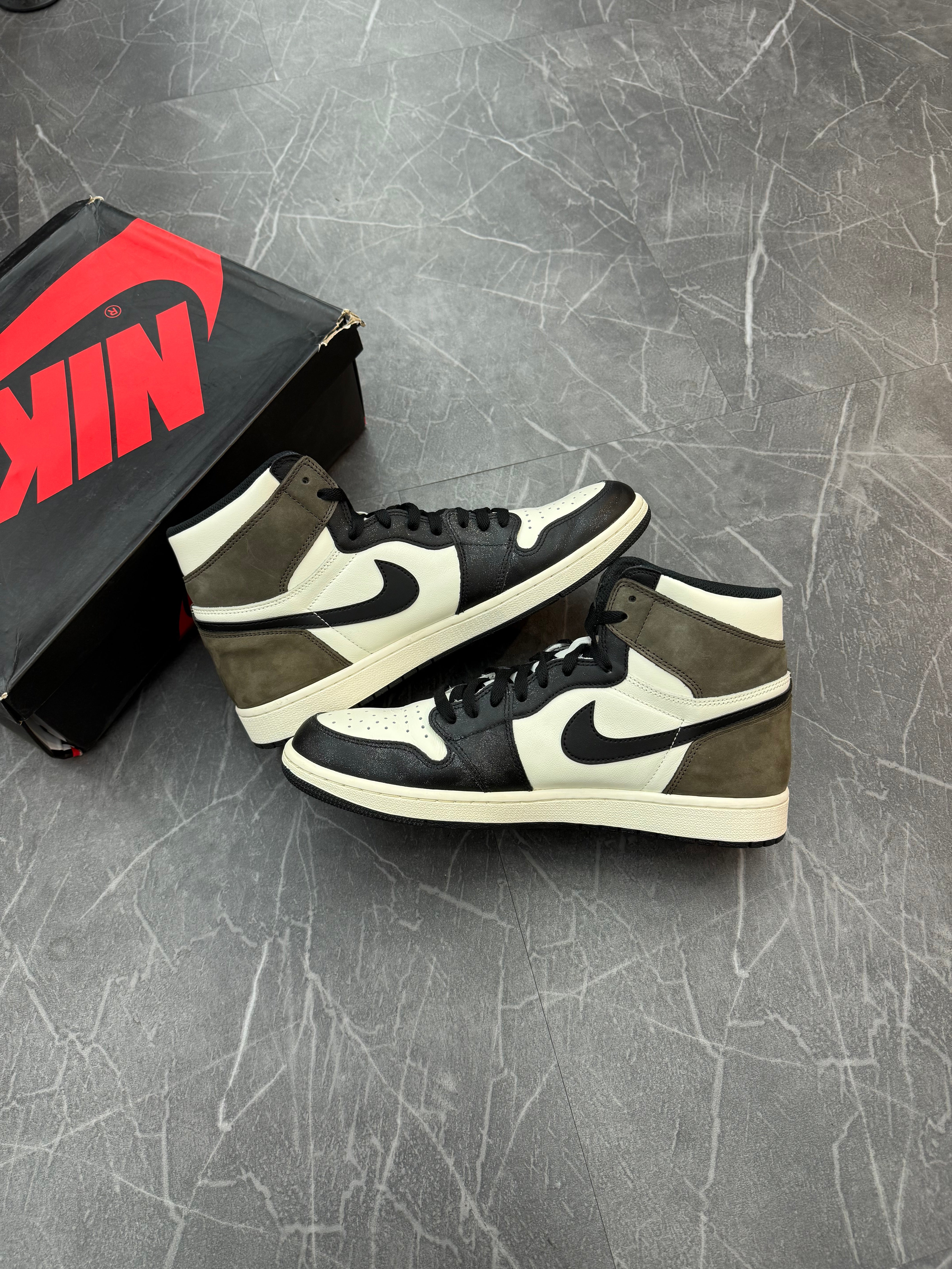 Jordan 1 High “Dark Mocha”