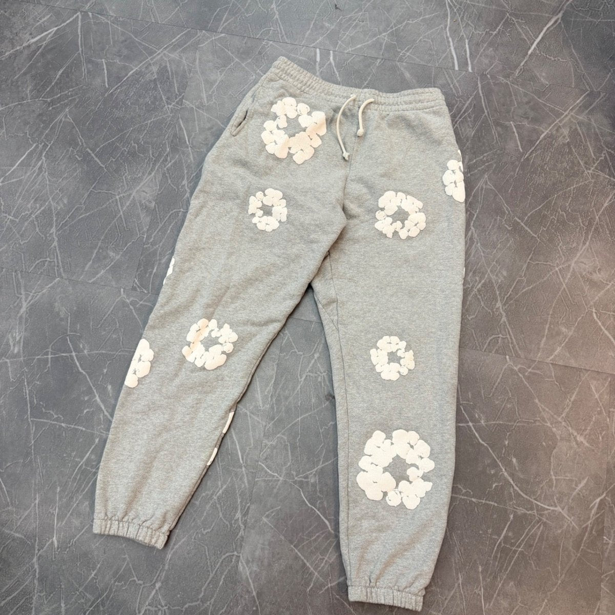 Denim Tears The Cotton Wreath Sweatpants Grey - Image 1