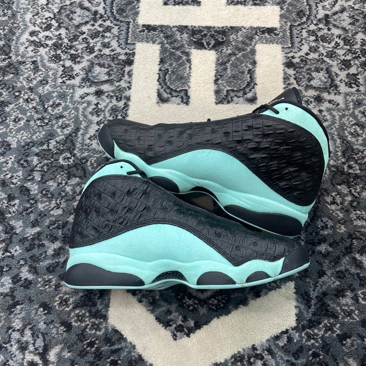 Jordan 13 Retro Black Island Green (Size 12) (Lightly Worn)