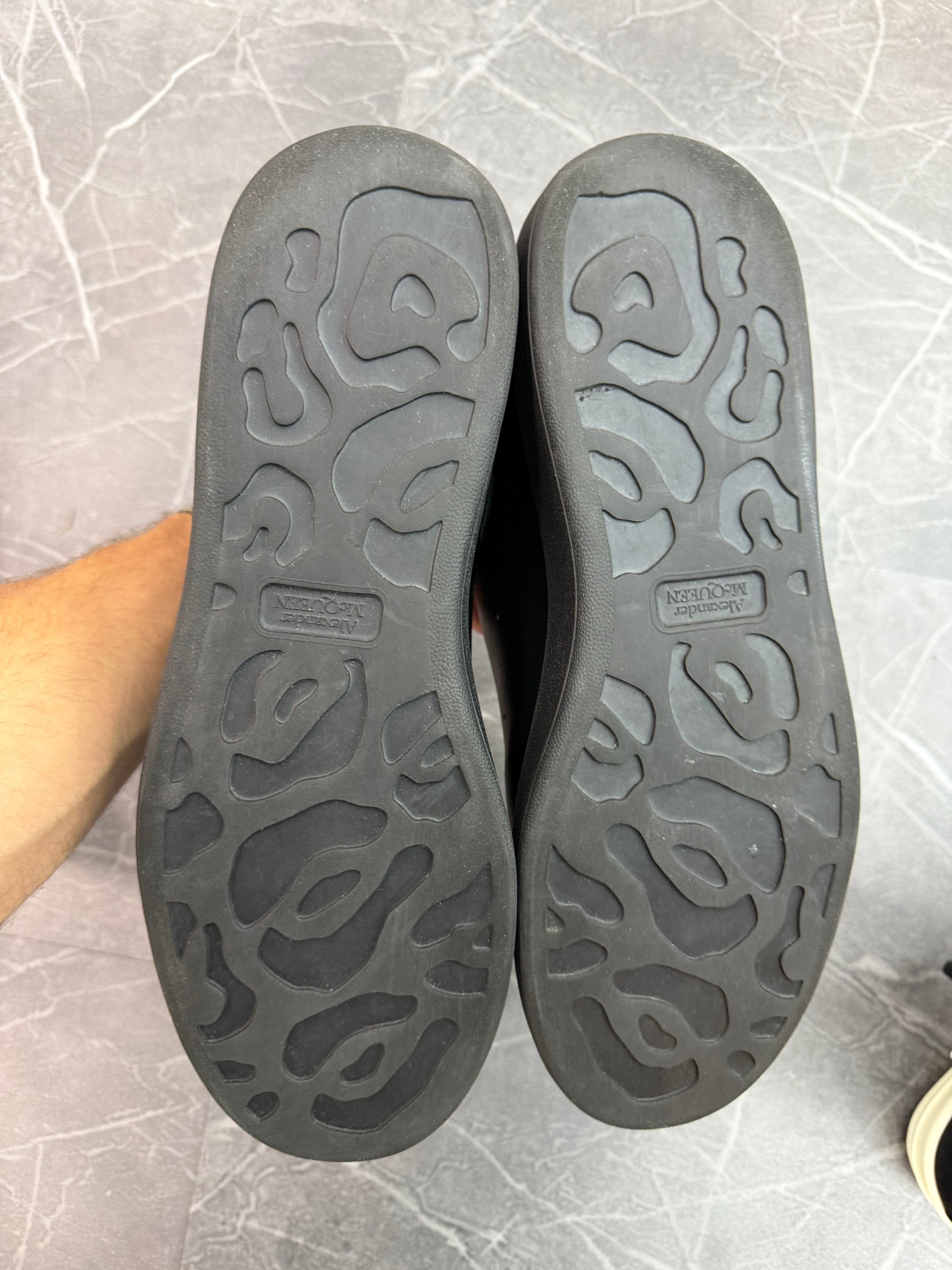 Alexander Mcqueen Sneaker “All Black”