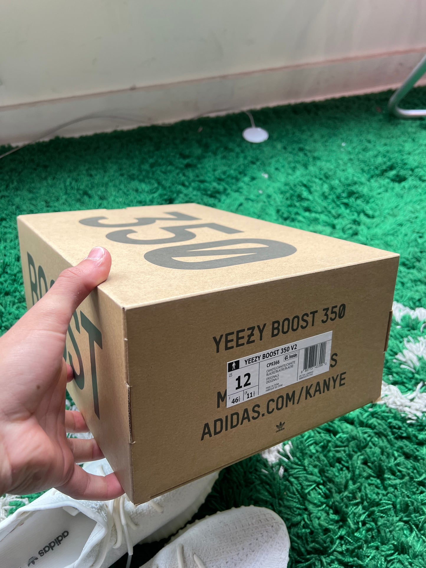 Yeezy 350 “Cream White”