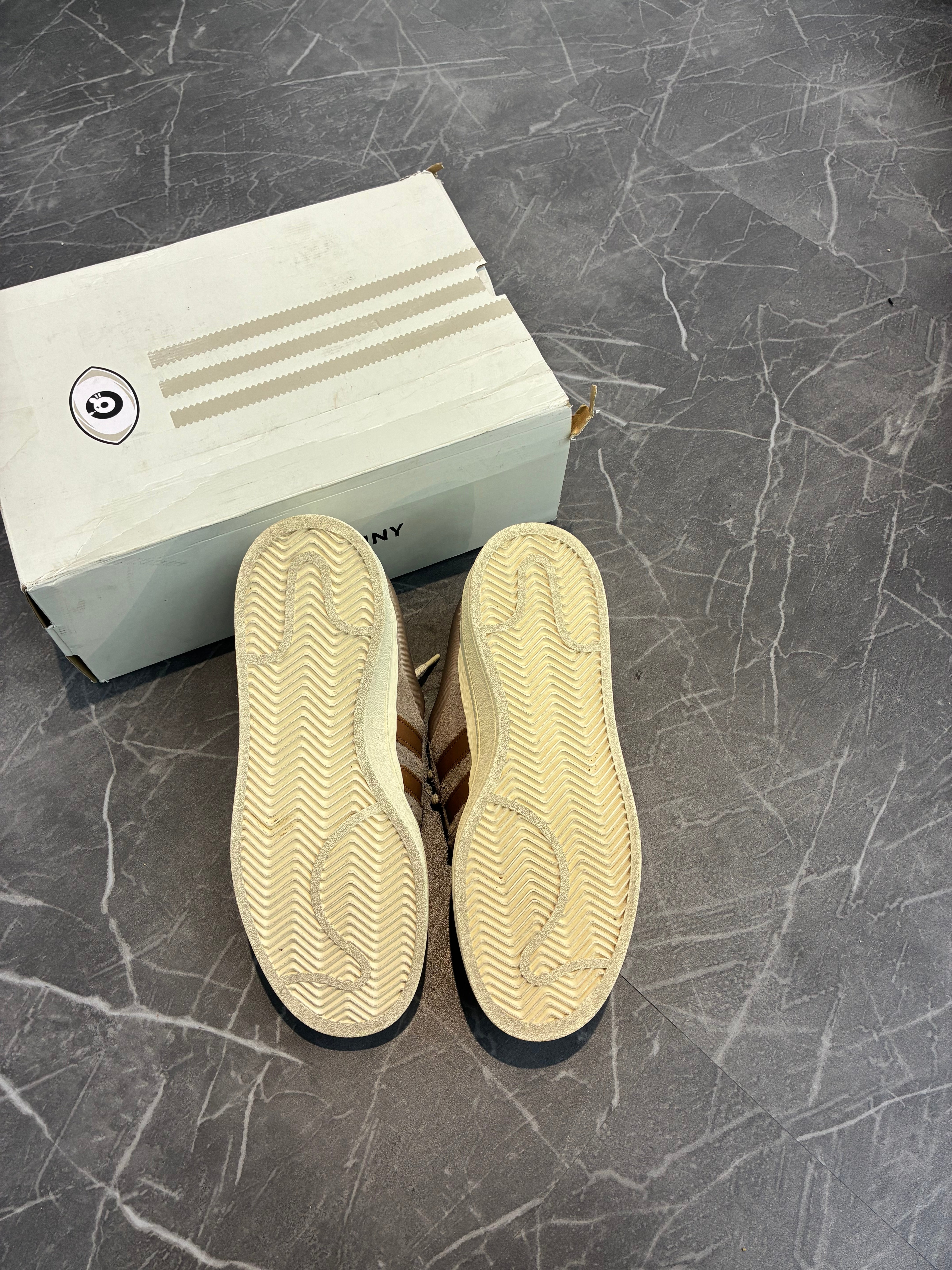 Adidas Campus Bad Bunny “Chalky Brown”