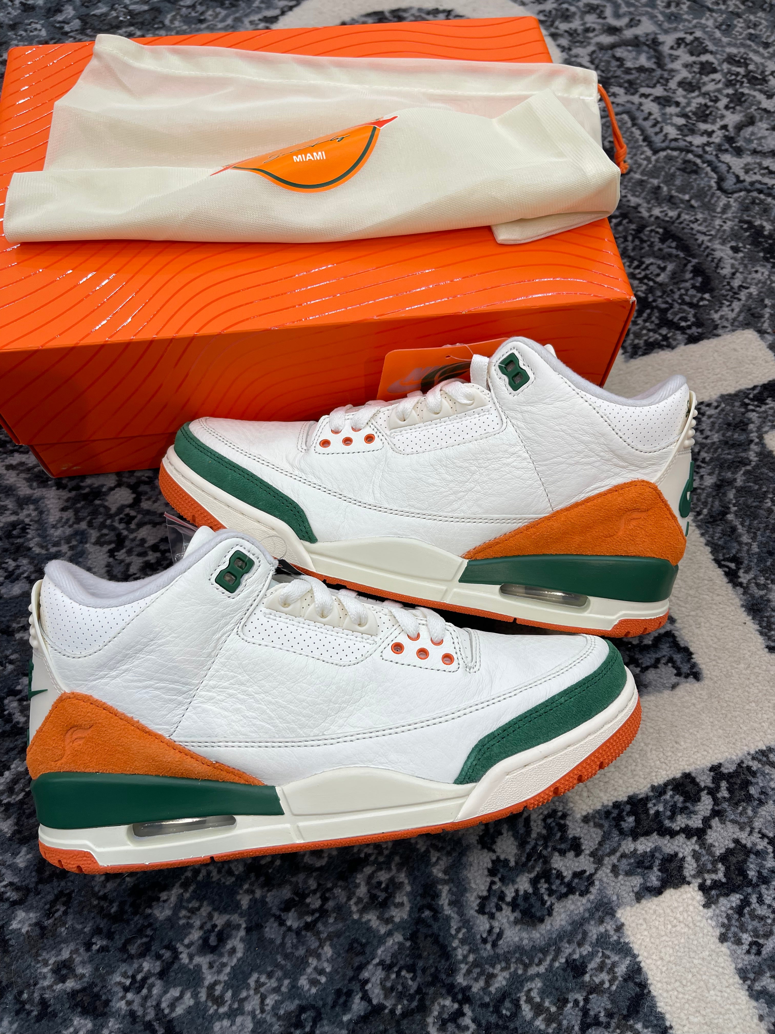 Jordan 3 “Sole Fly Miami”