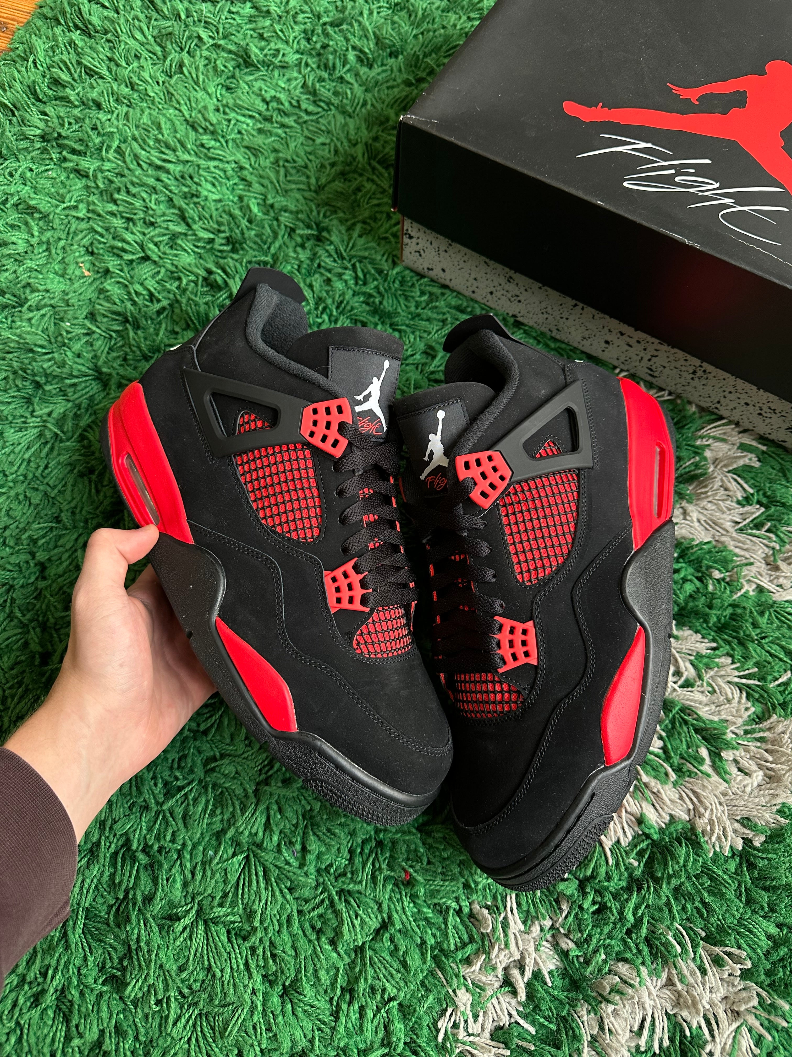 Jordan 4 “Red Thunder”