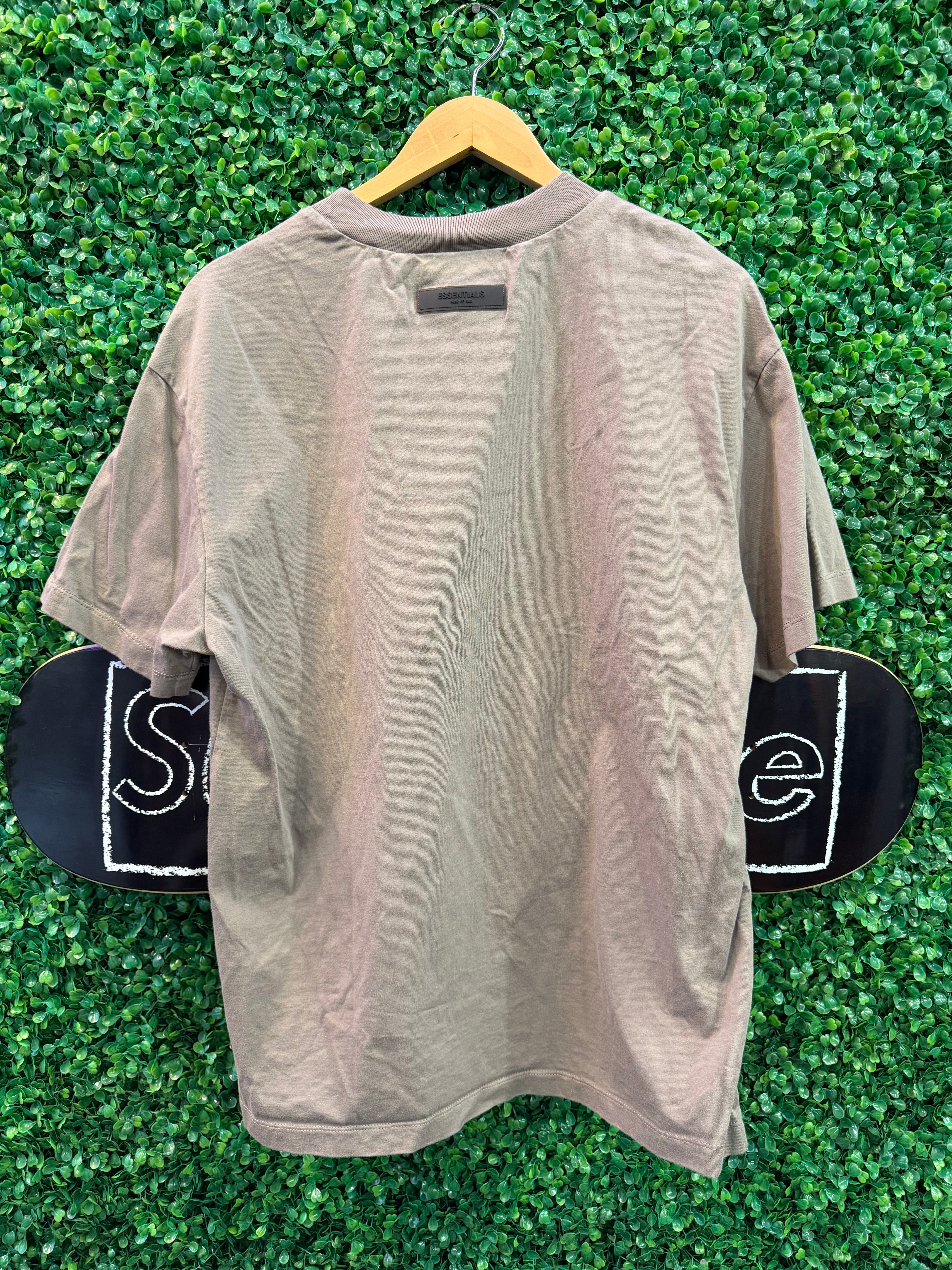 Essentials Tee “Taupe”