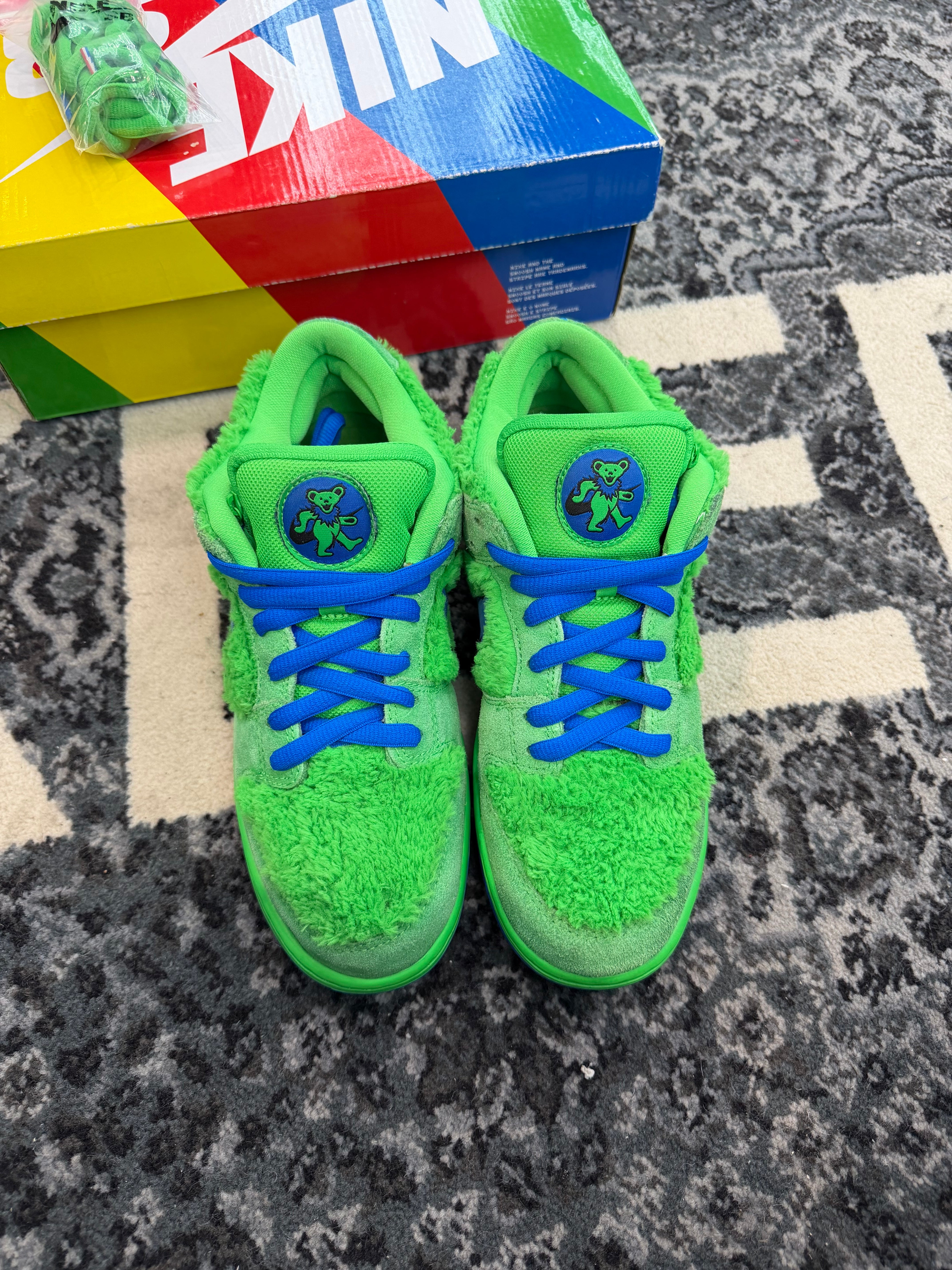 Nike SB Dunk Low Grateful Dead Bears “Green”