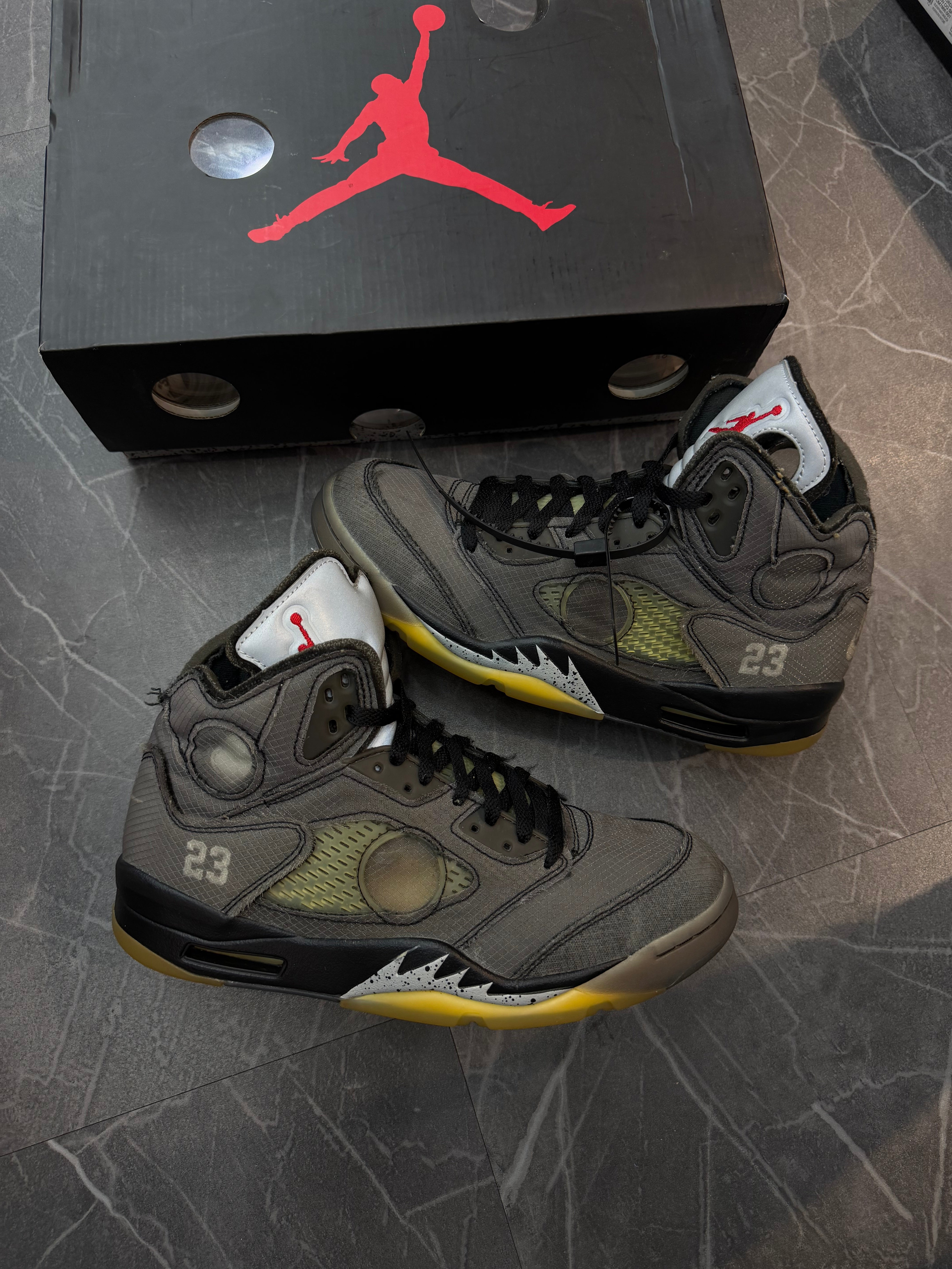Jordan 5 Off White “Muslin”