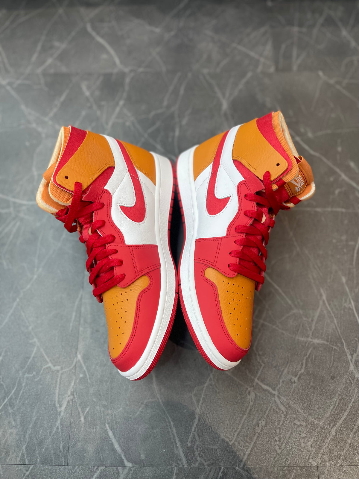 Jordan 1 “Fire Red Hot Curry”