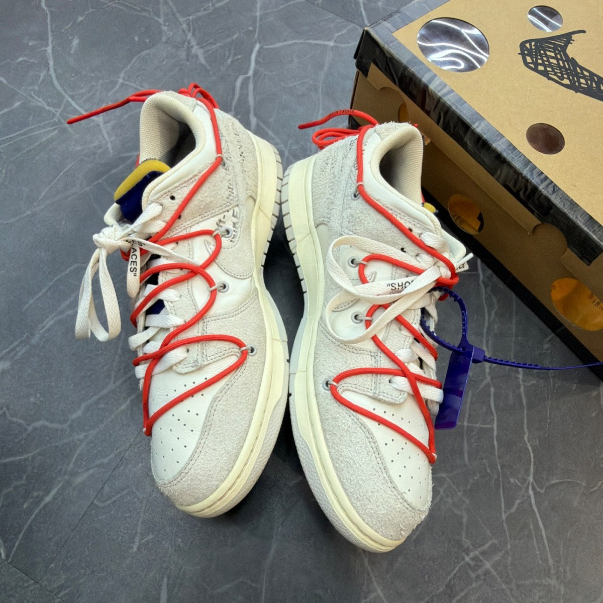 Nike Dunk Low Off-White Lot 13 - Image 4