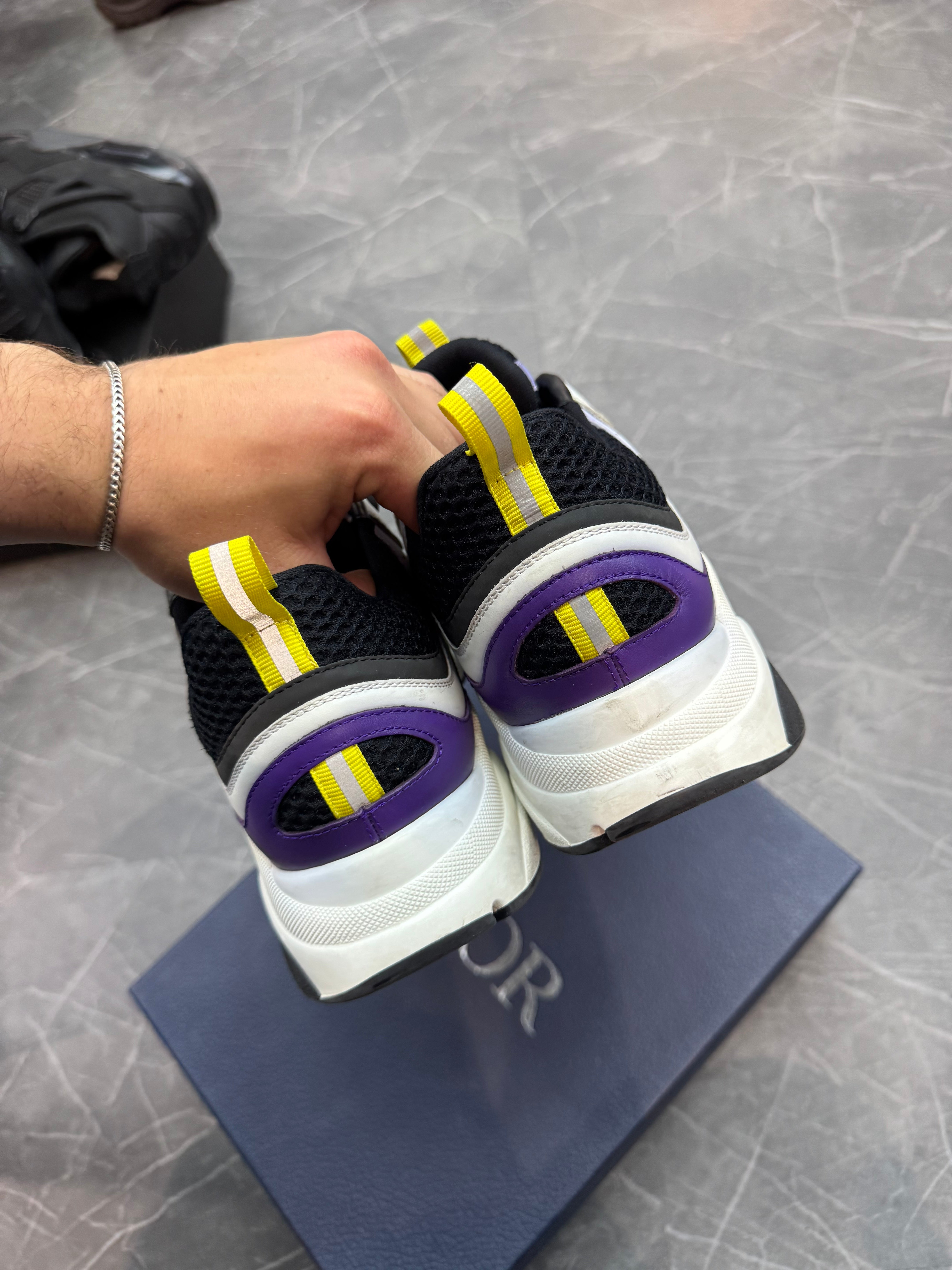Dior B22 “Lakers”