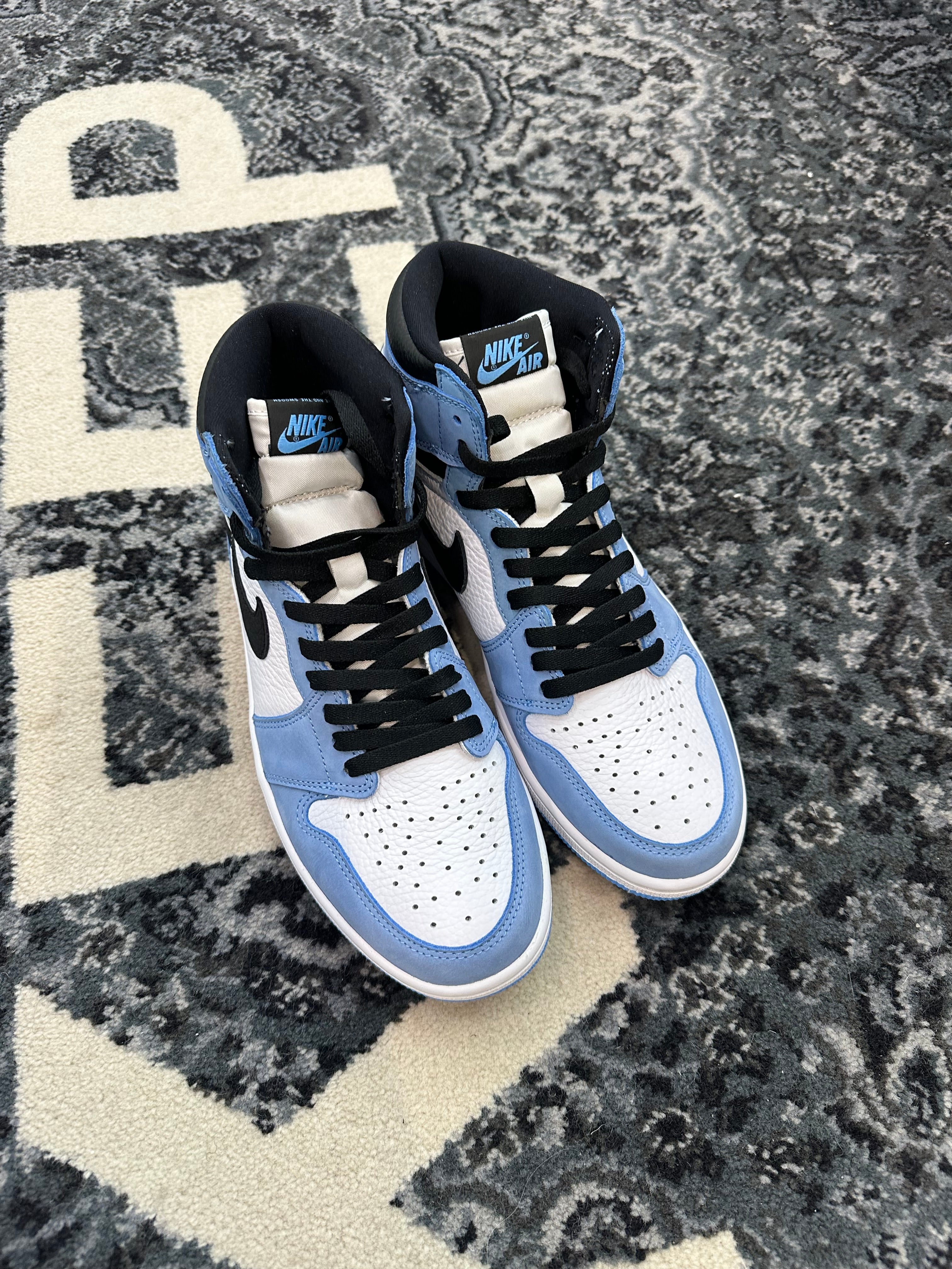 Jordan 1 High “University Blue”