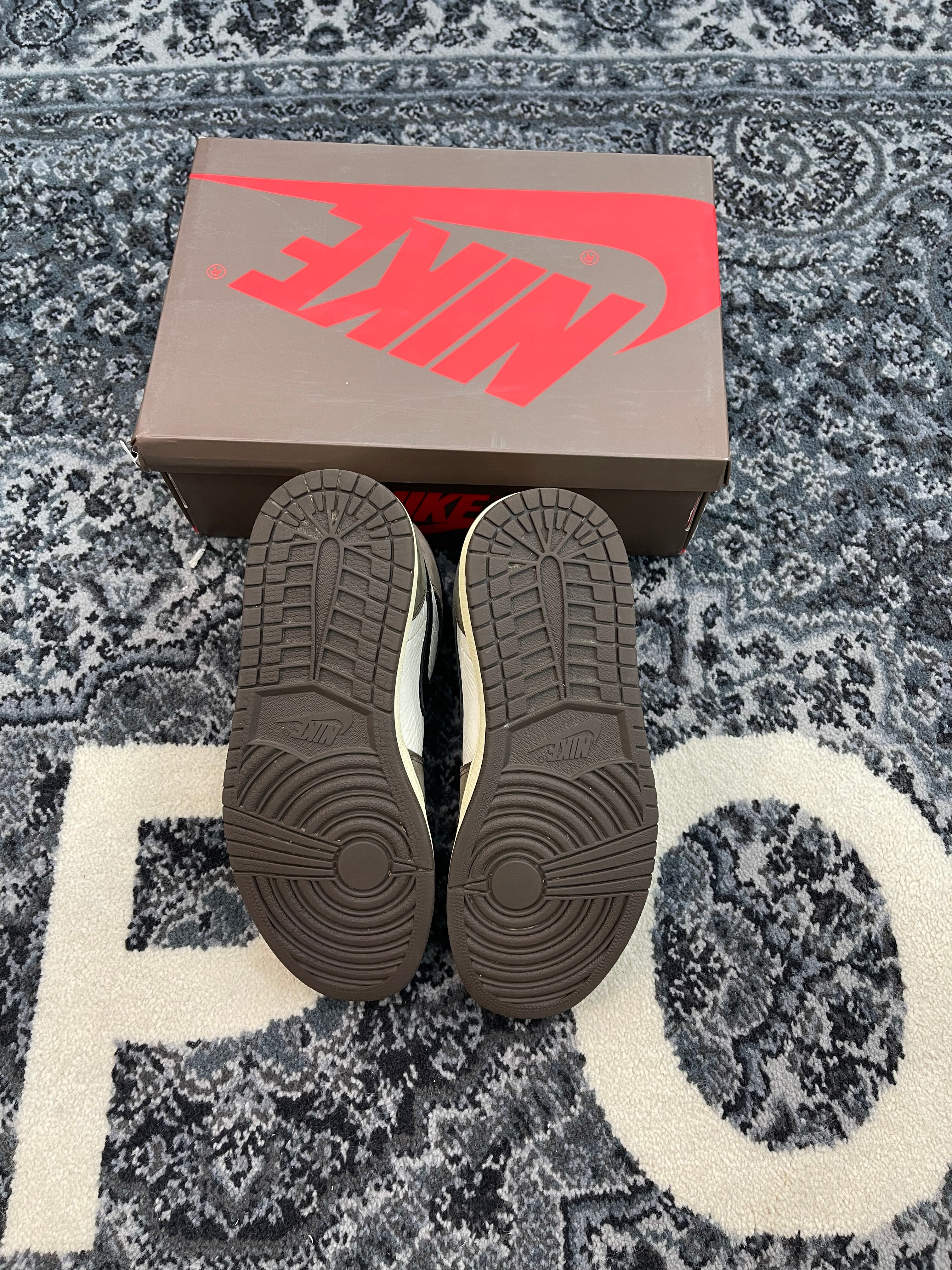 Jordan 1 High x Travis Scott “Mocha”