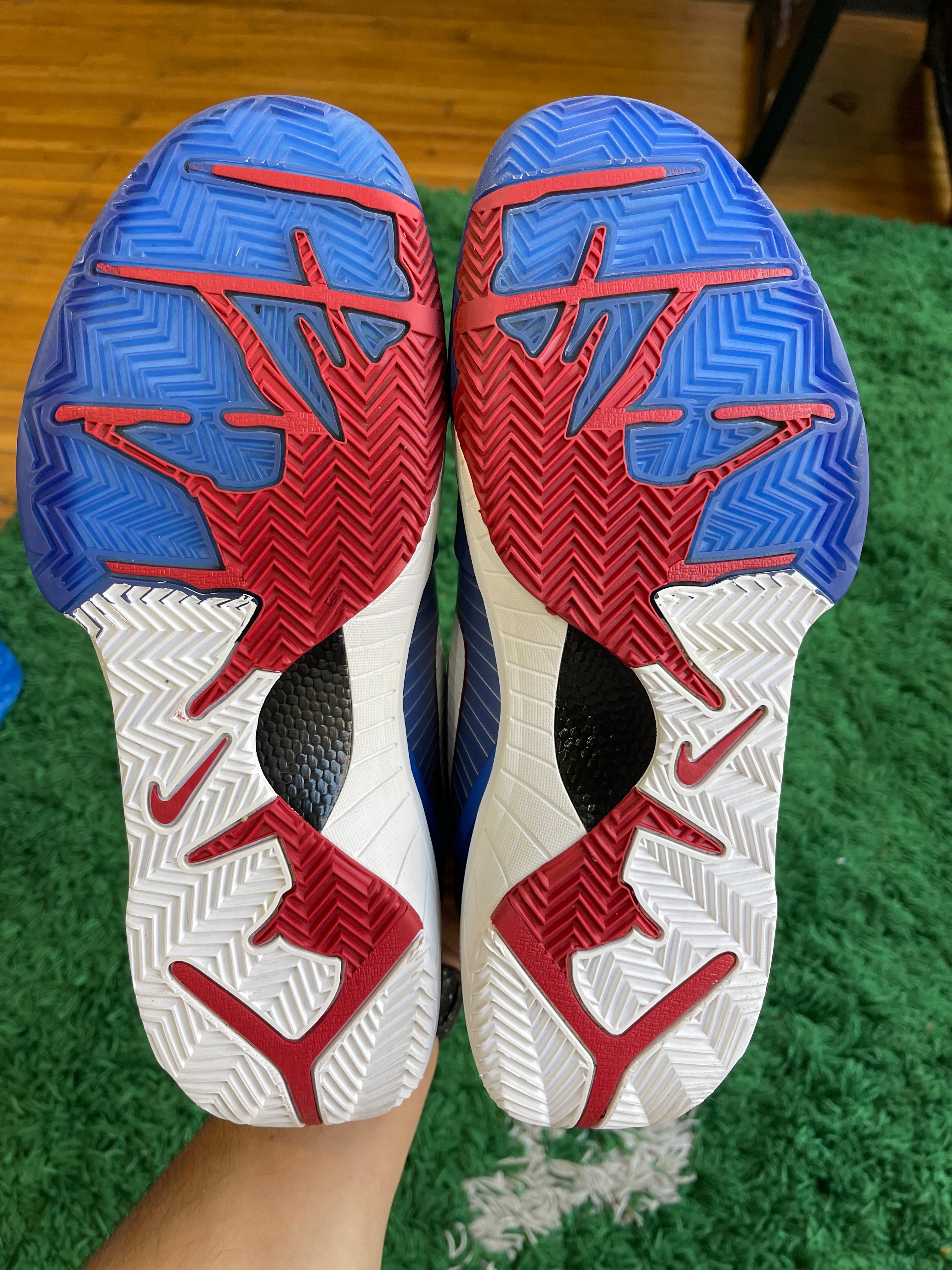 Kobe 4 Protro “Philly”