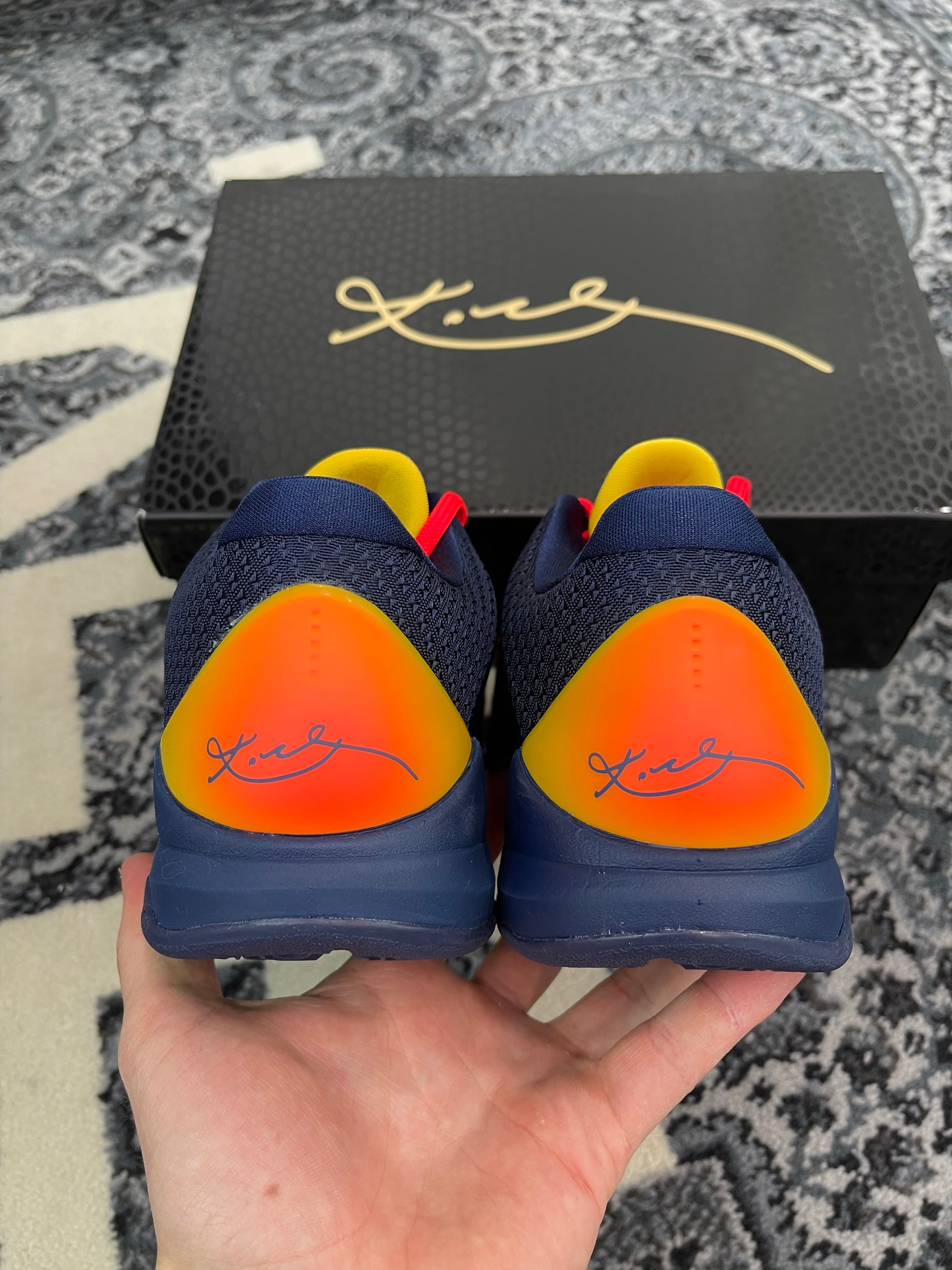 Kobe 5 Protro “Caitlin Clark”