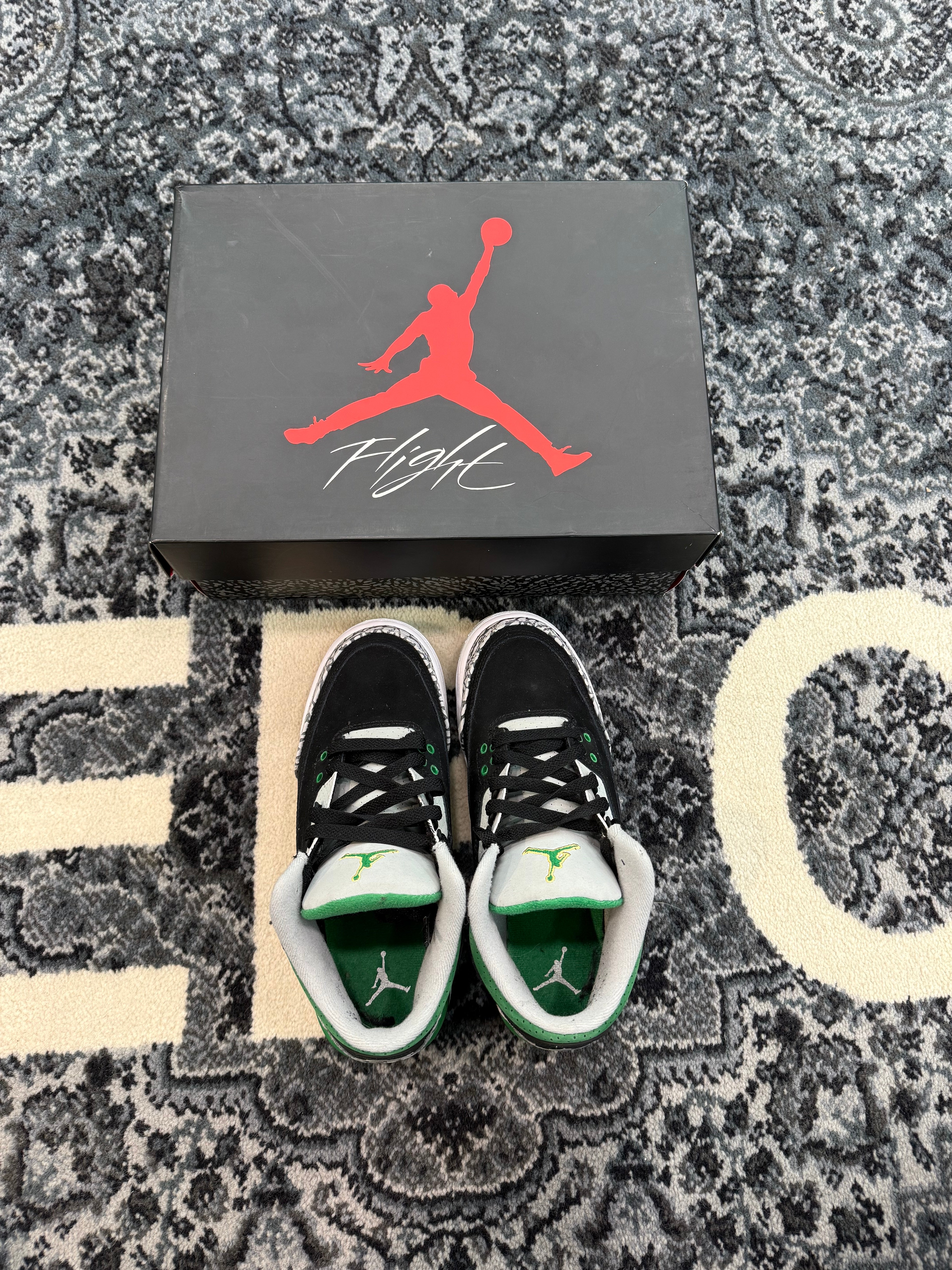 Jordan 3 “Pine Green”