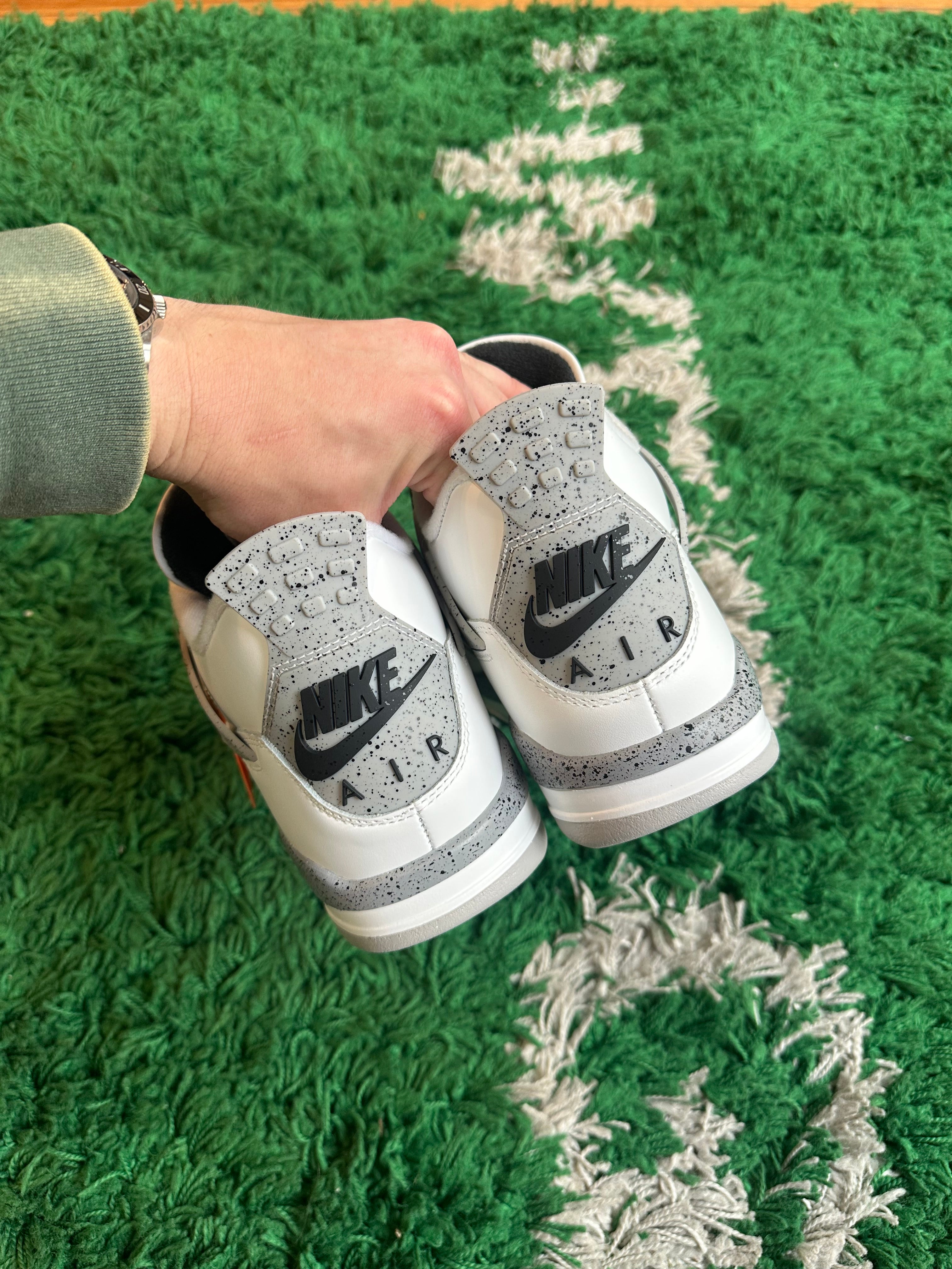 Jordan 4 “White Cement” (2025)