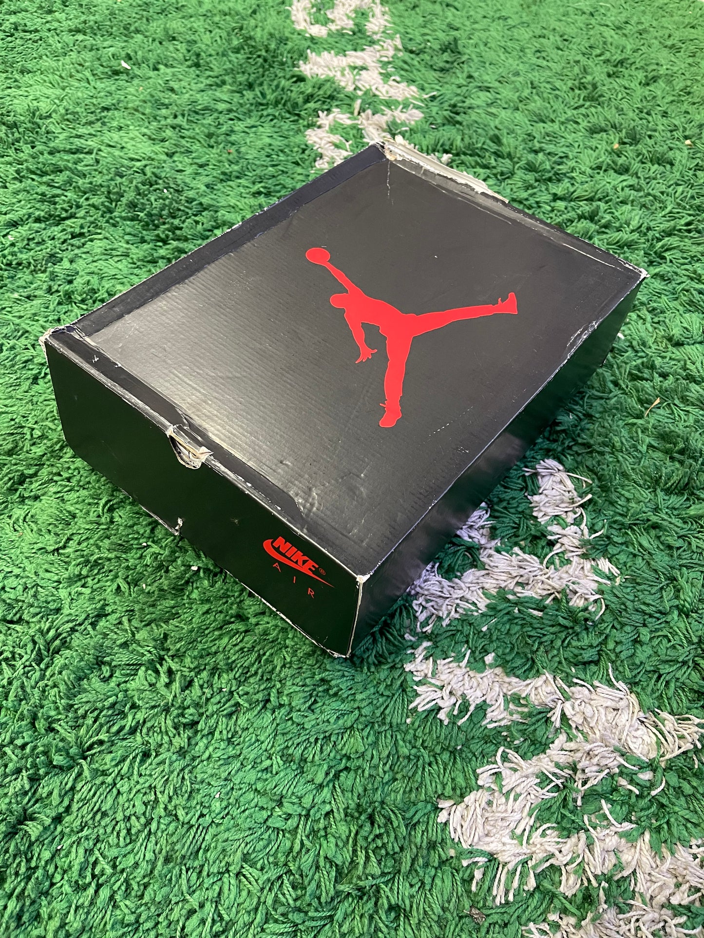 Jordan 5 “Black Metallic Reimagined”