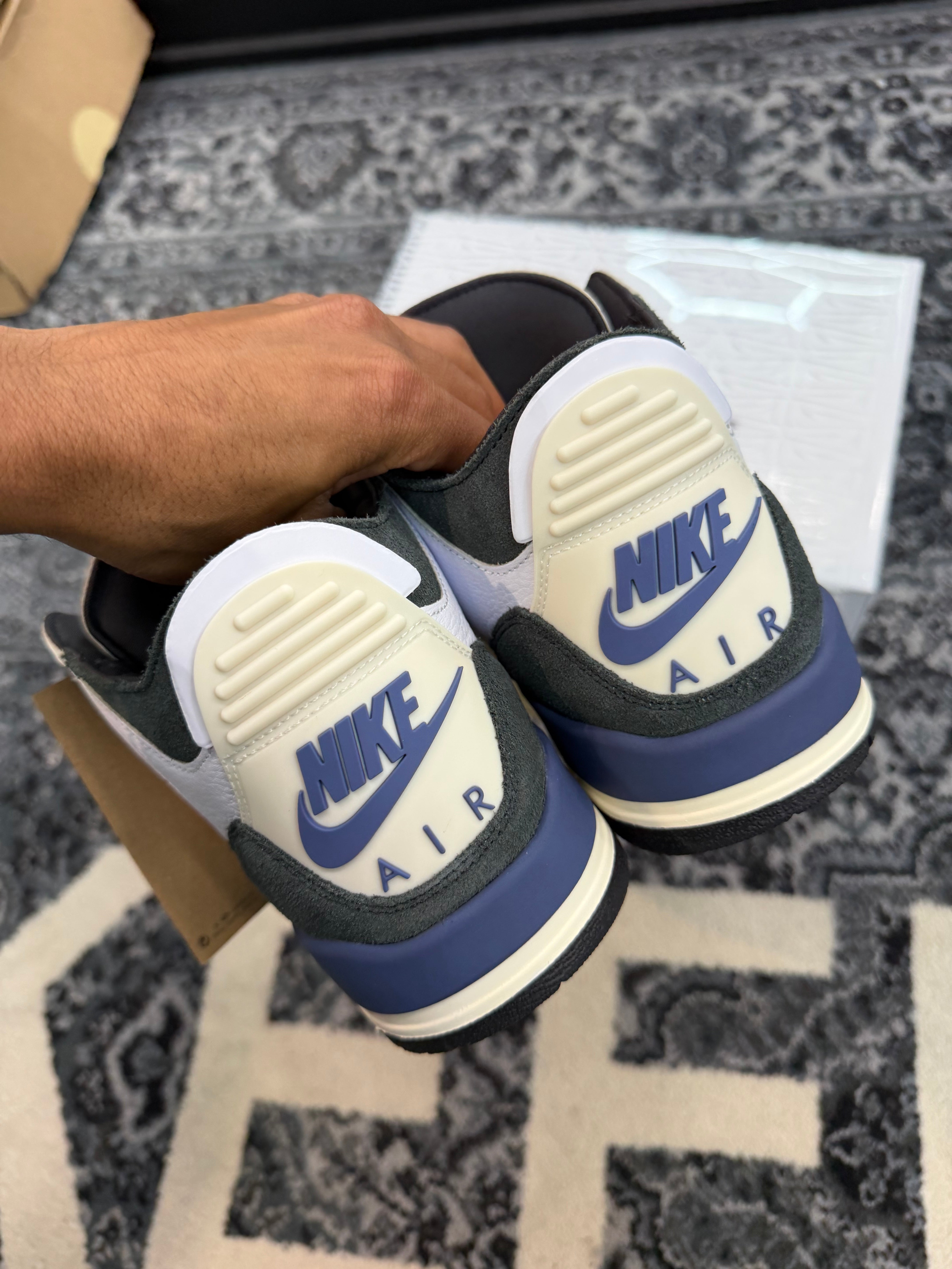 Jordan 3 x A Ma Maniére “Diffused Blue”