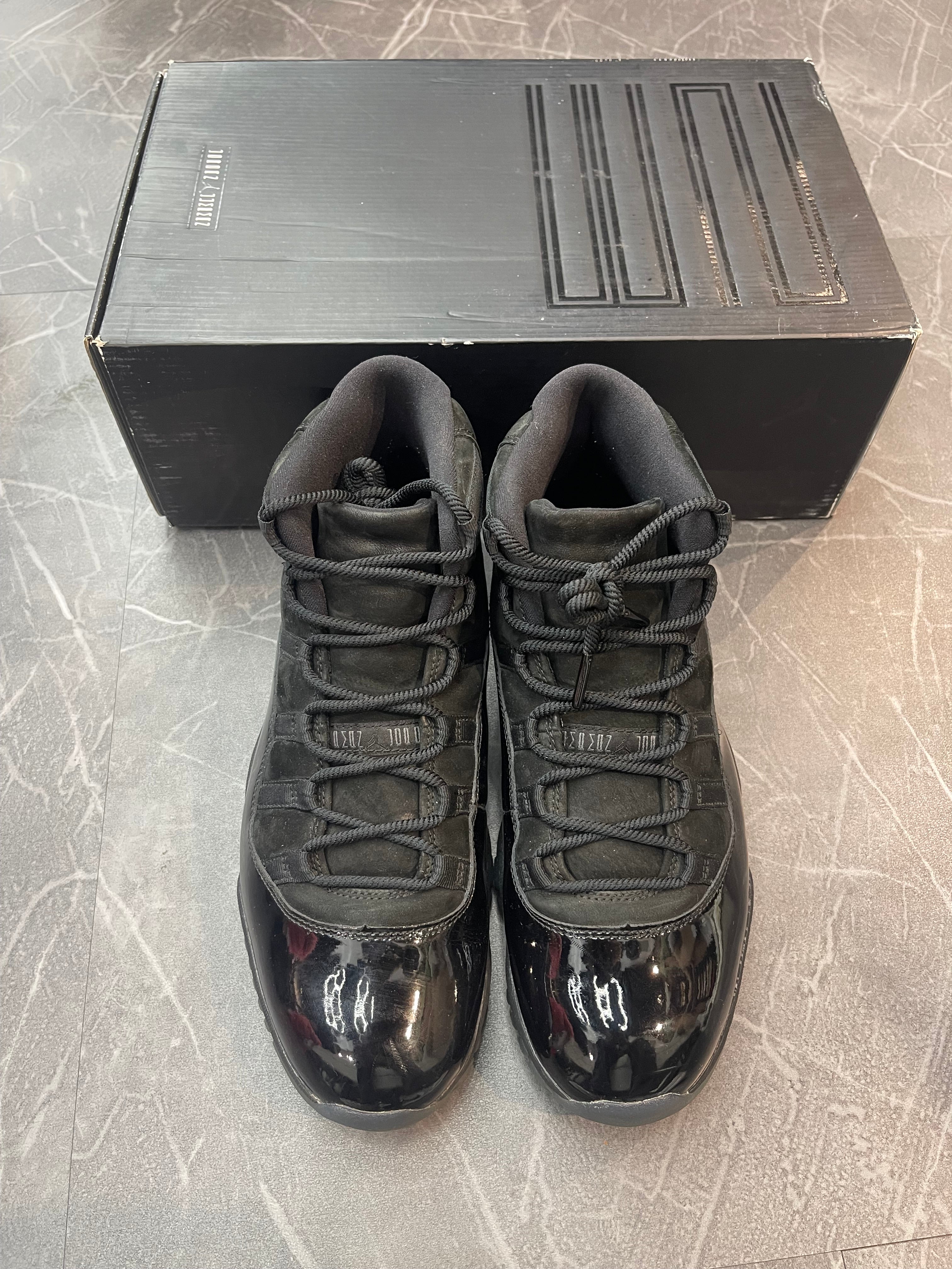 Jordan 11 “Cap and Gown”