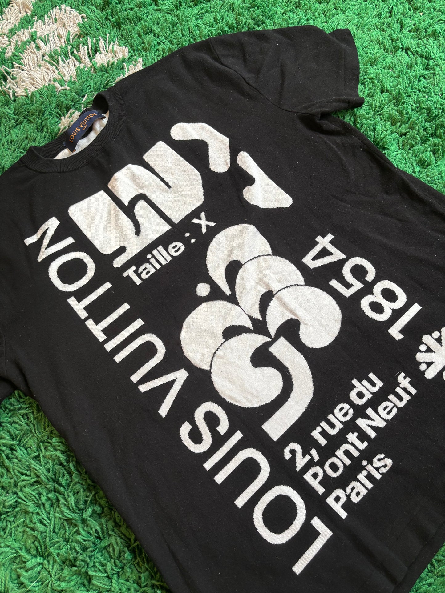 Louis Vuitton Aricles De Voyage Tee