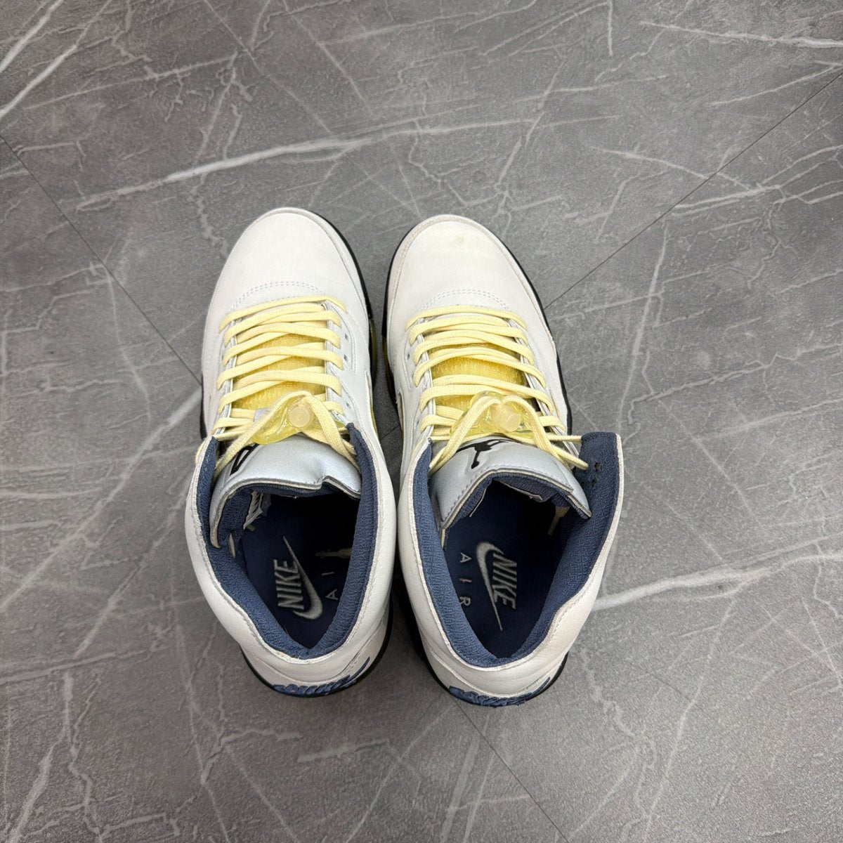 Jordan 5 Retro A Ma Maniére Dawn (Women's) (Size 11.5W) (Lightly Worn)