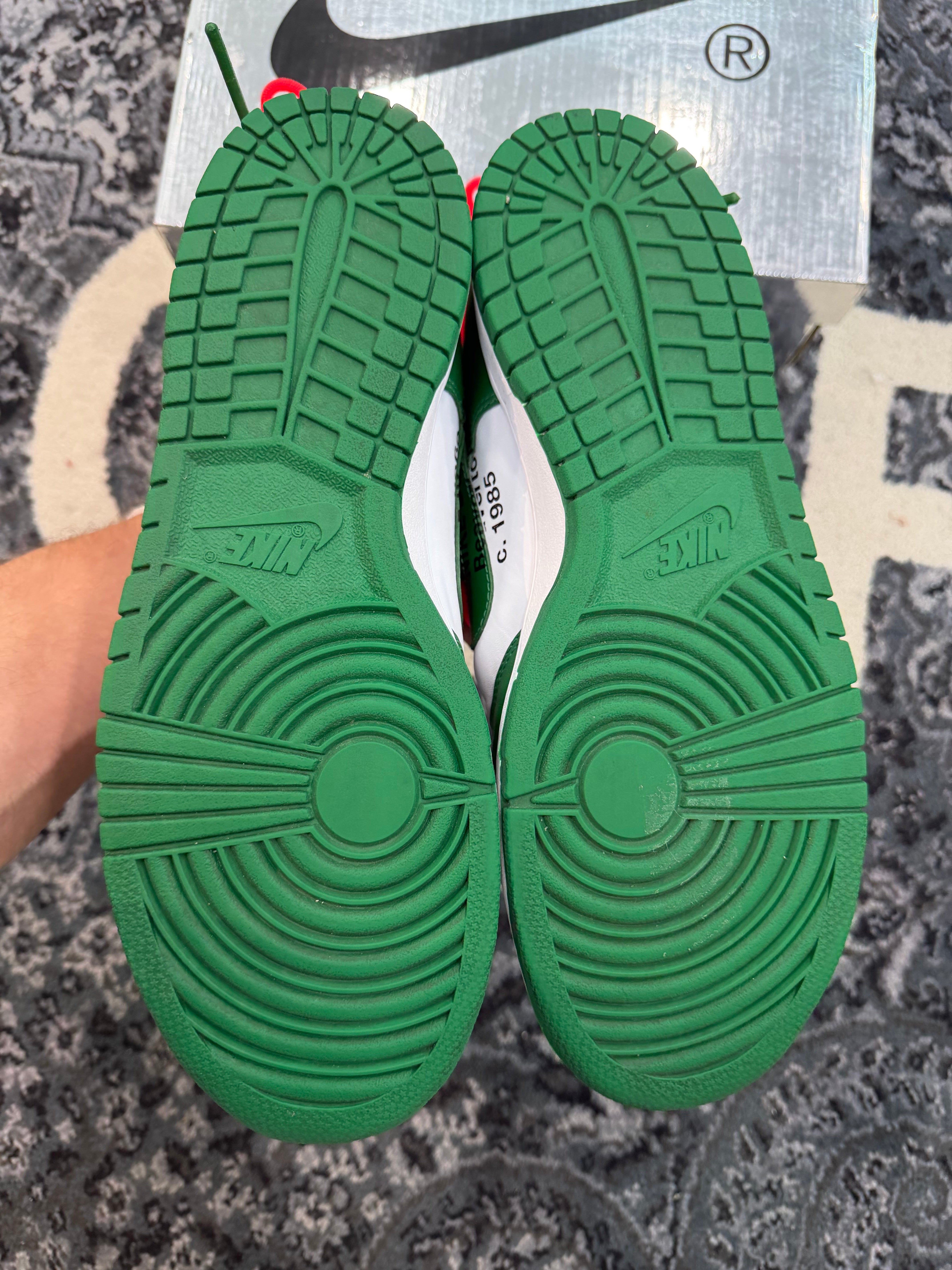 Nike Dunk Low Off White “Pine Green”