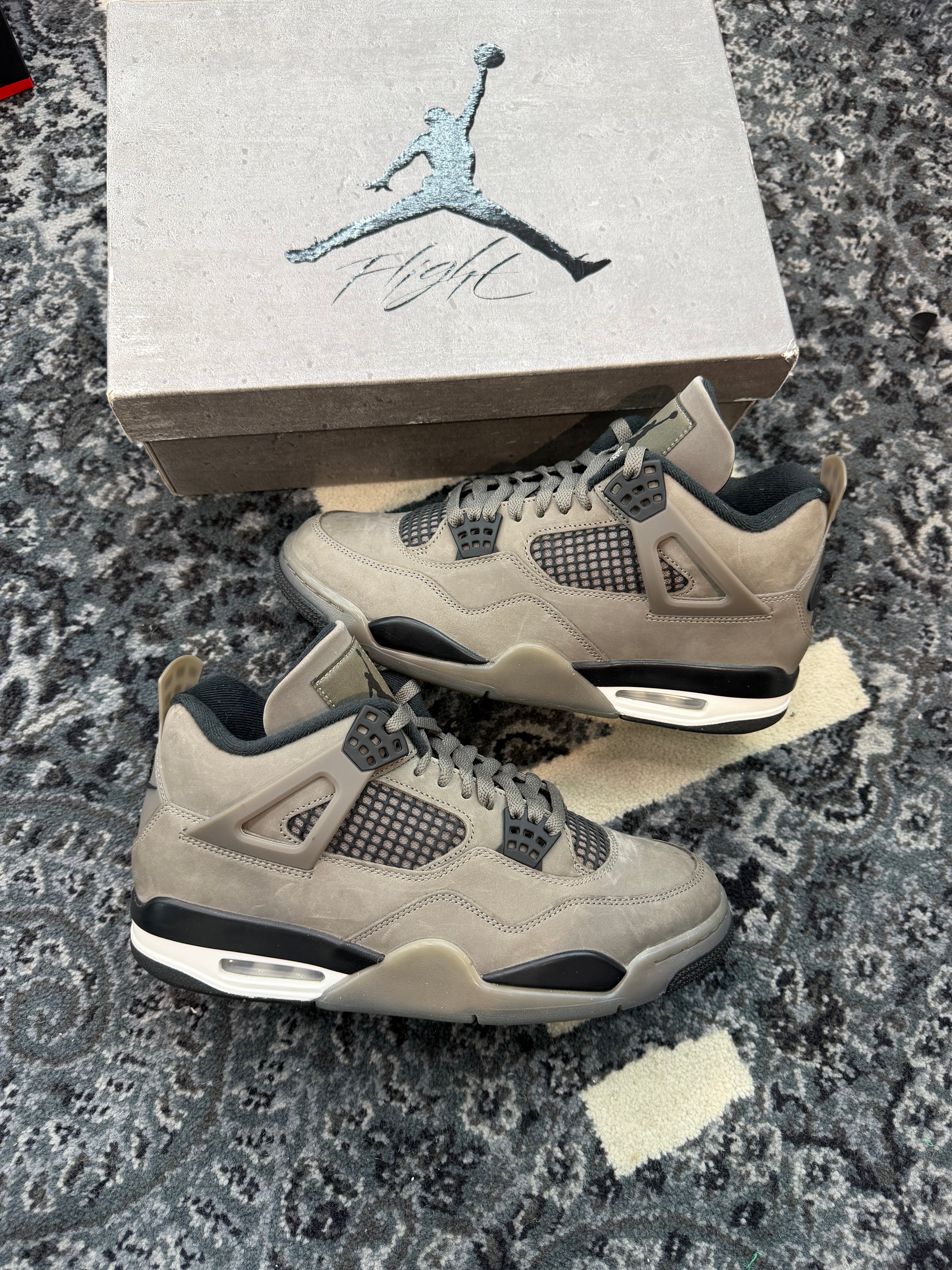 Jordan 4 “Cavestone”