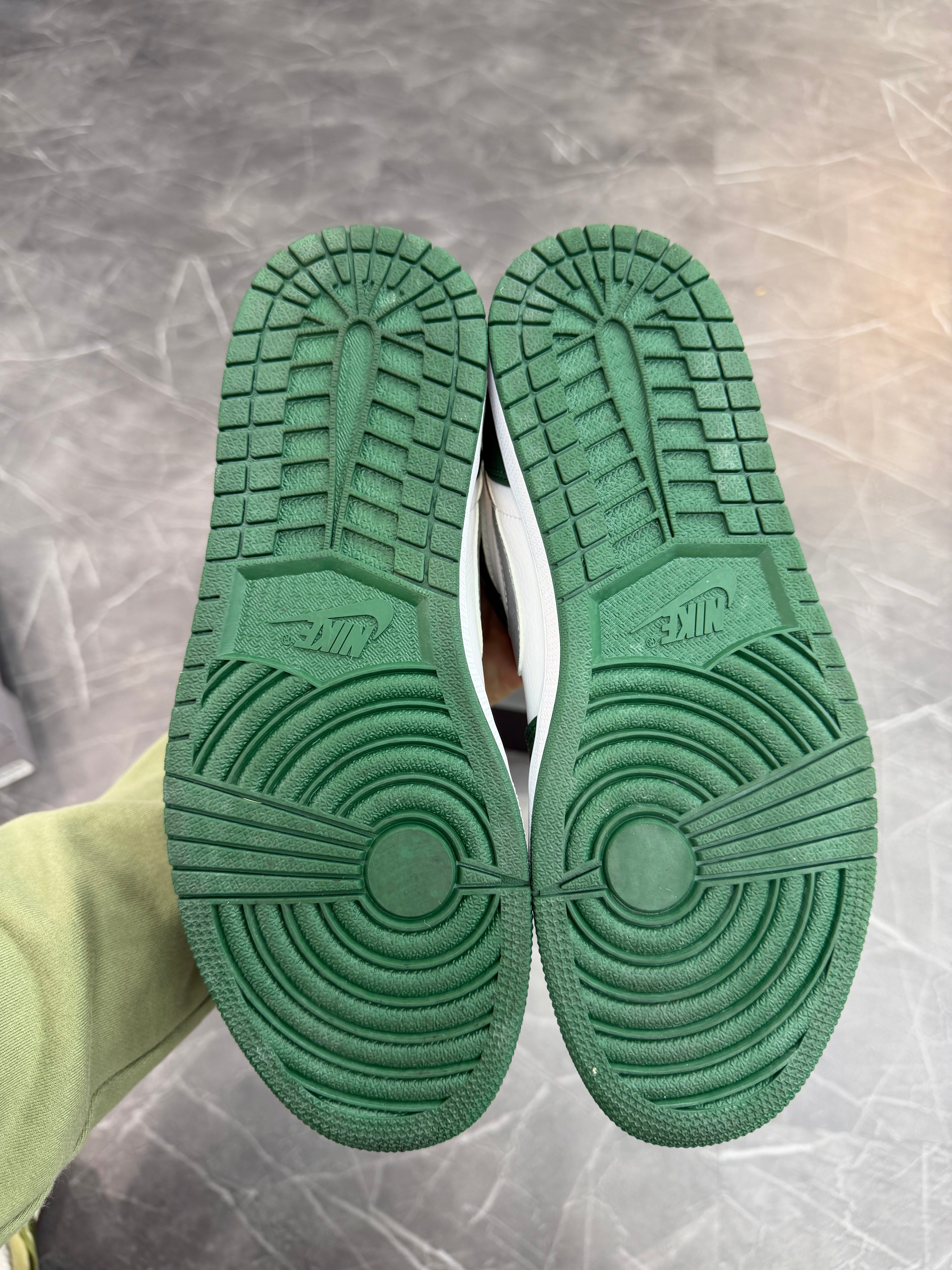 Jordan 1 High “Gorge Green”