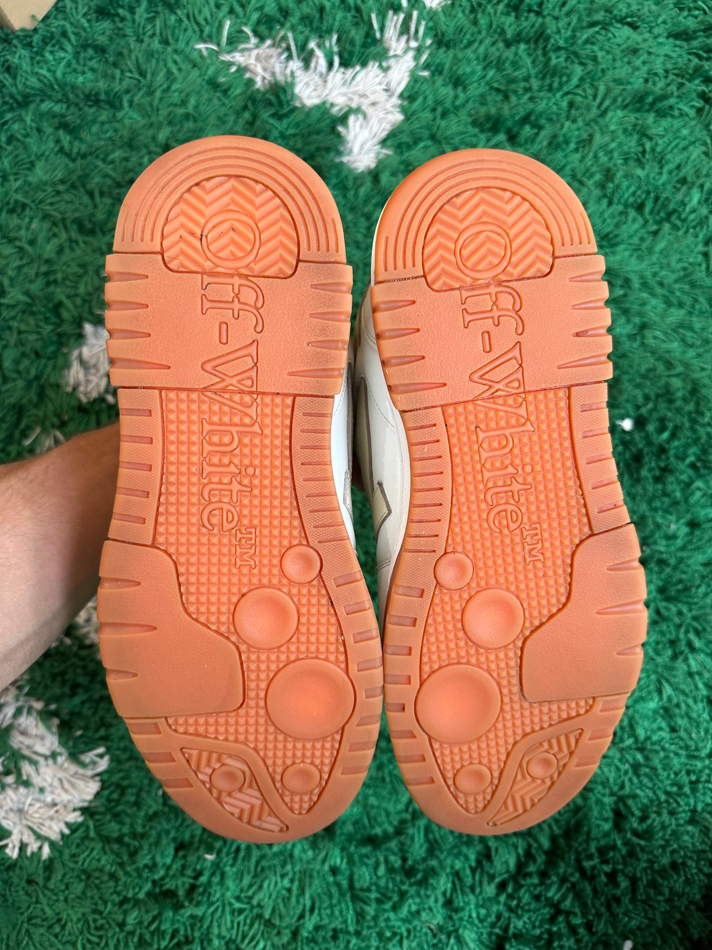 Off White Out Of Office “Tan”