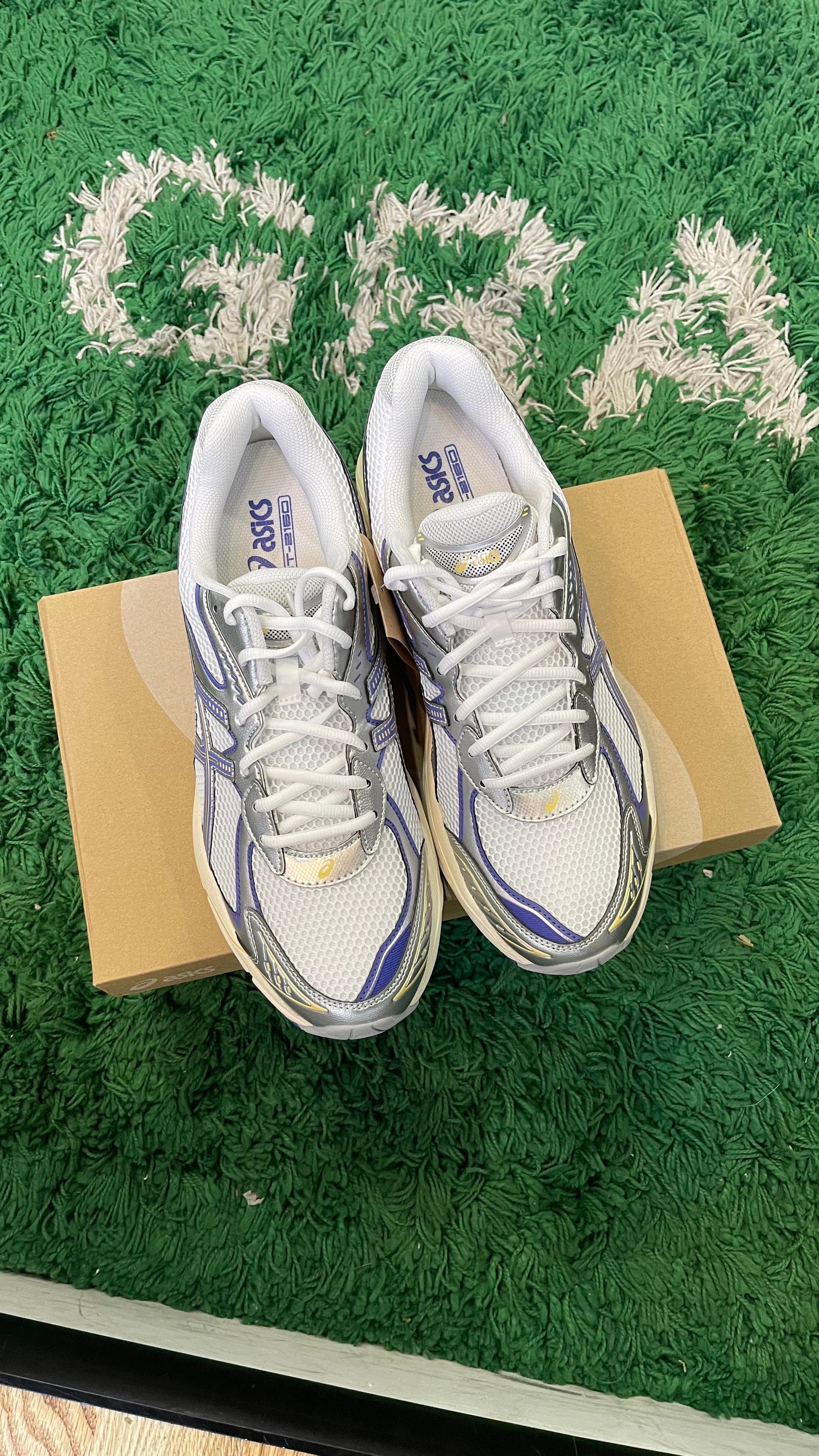 ASICS GT-2160 “White Blue Violet”