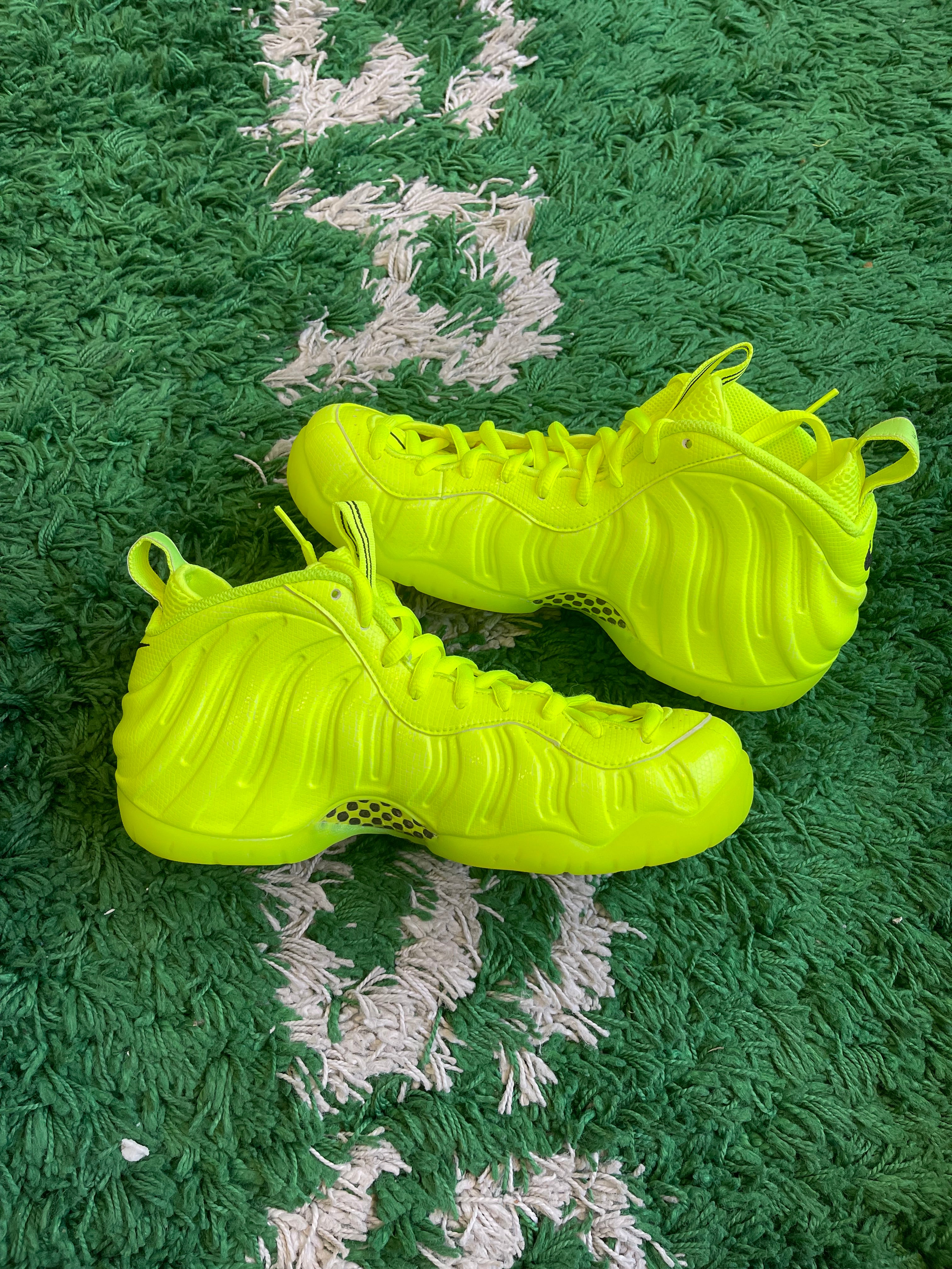 Nike Foamposite One “Volt”