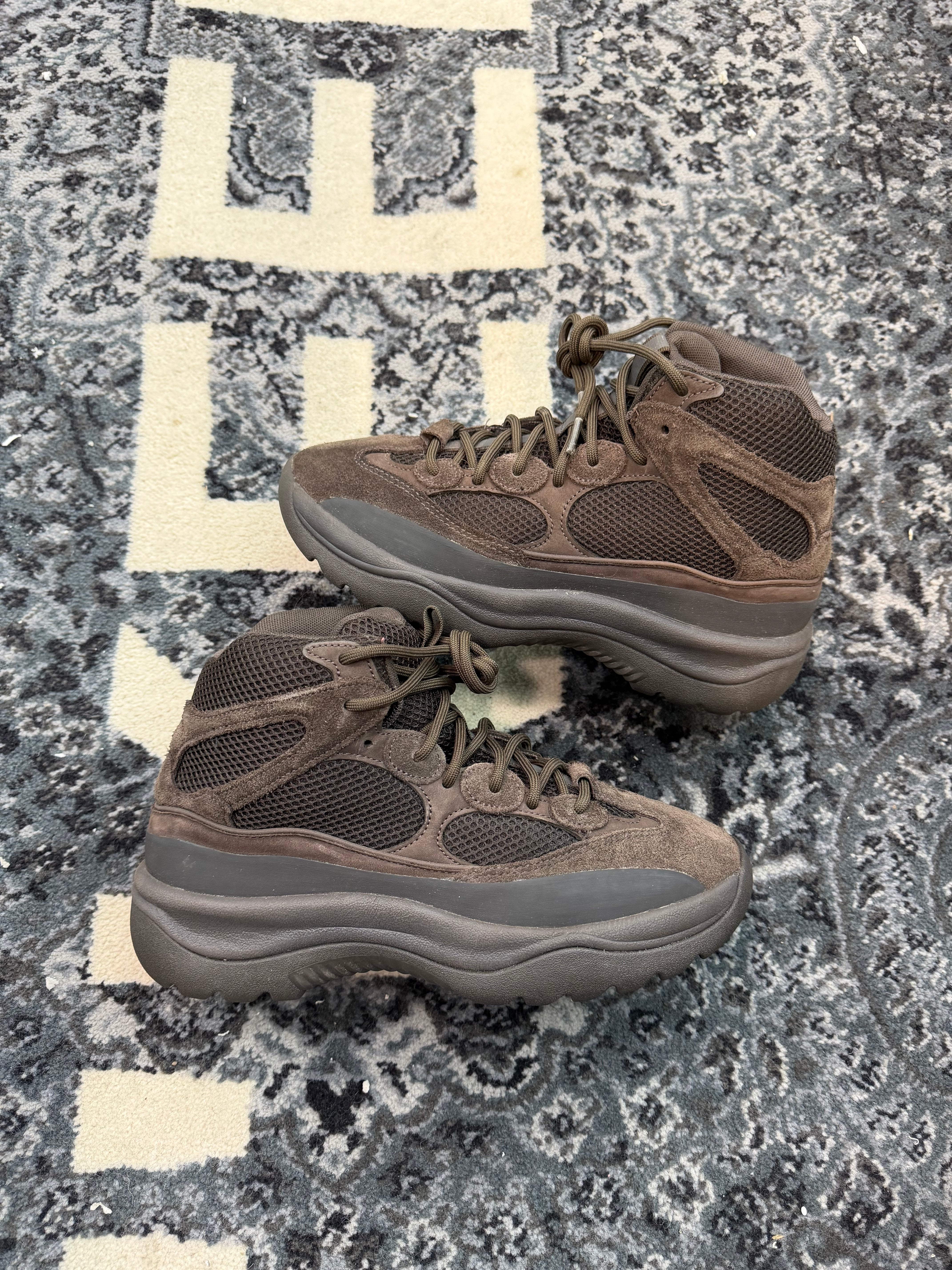 Yeezy Desert Boot “Oil”