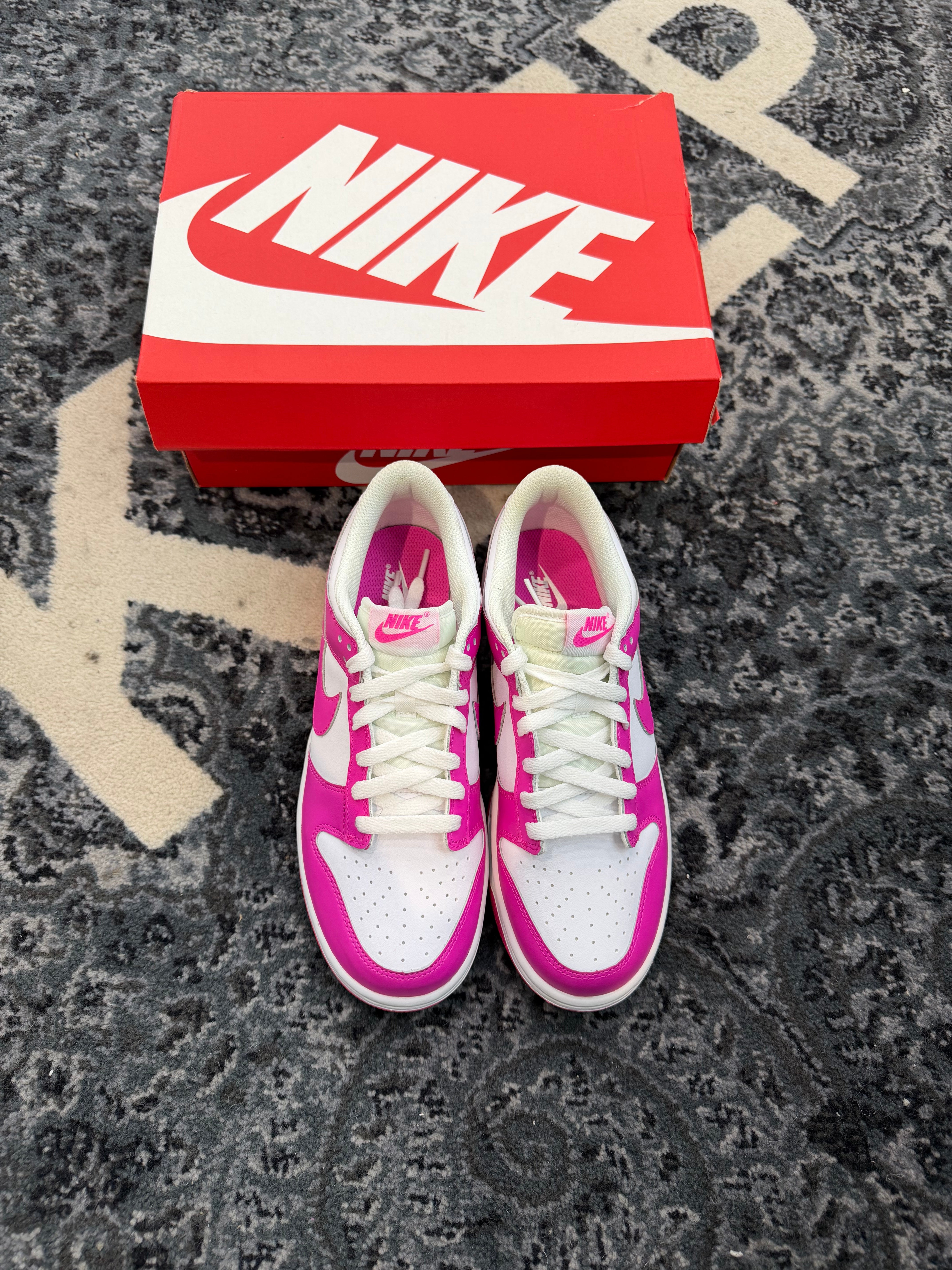 Nike Dunk Low “Laser Fuchsia”