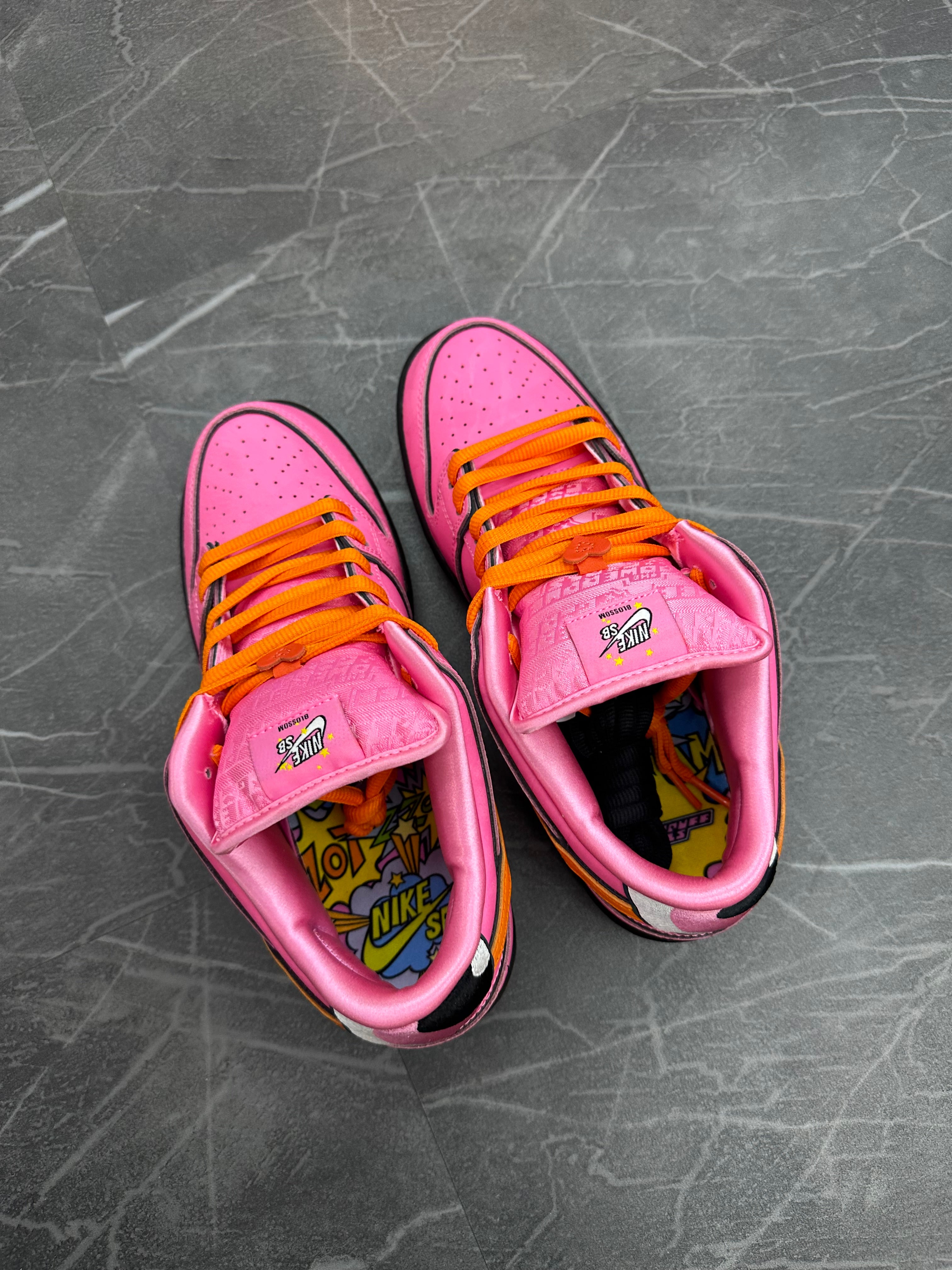 Nike SB Dunk Low x Powerpuff Girls “Blossom”
