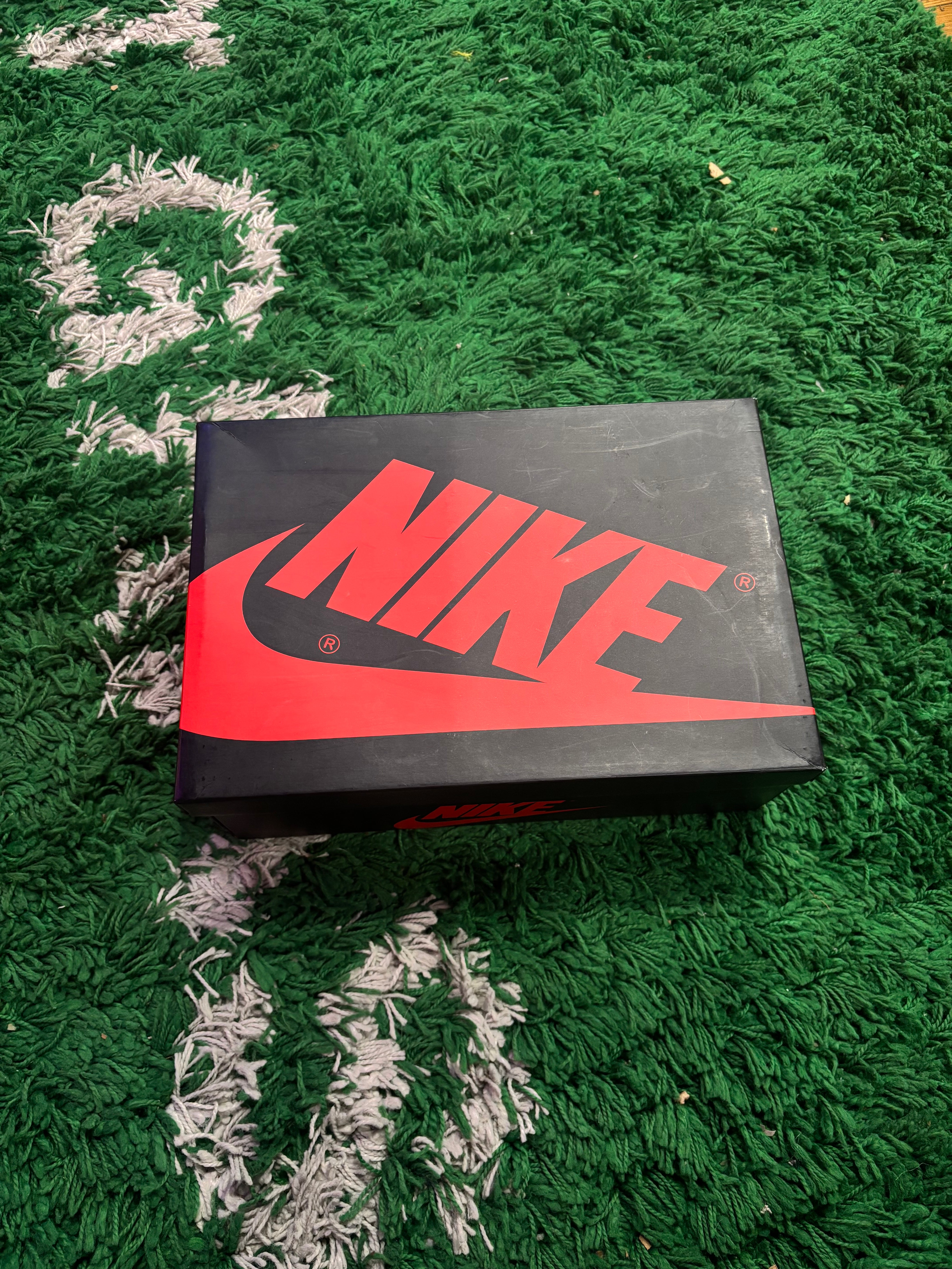 Jordan 1 High “Bleached Coral”