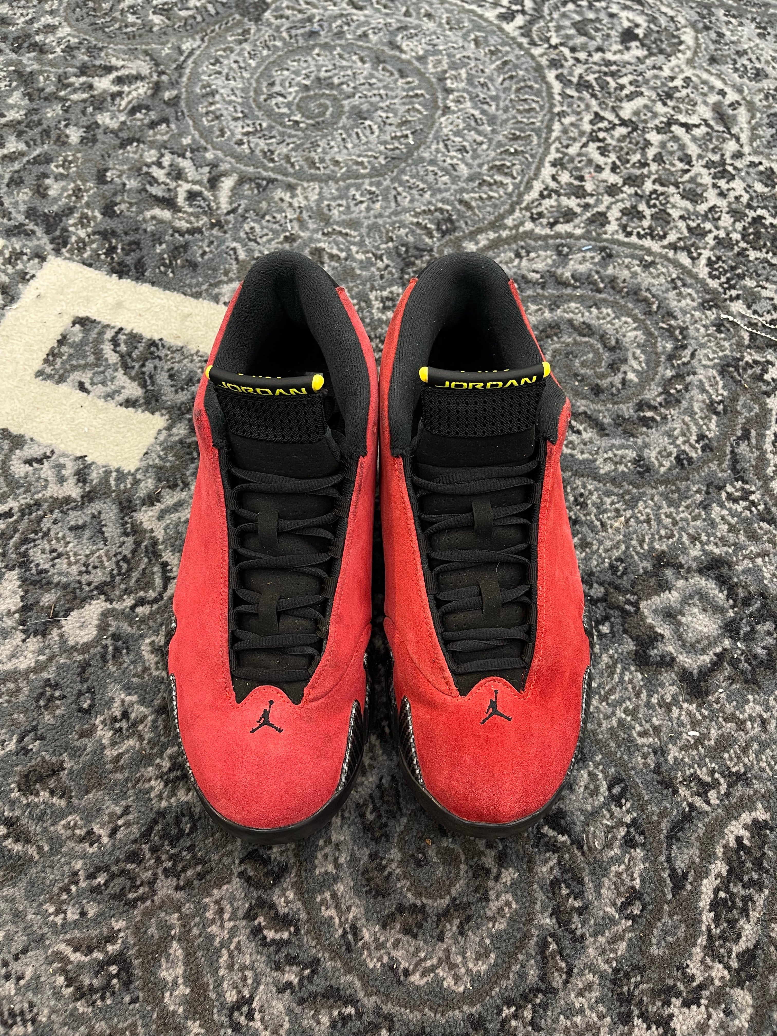 Jordan 14 “Ferrari”