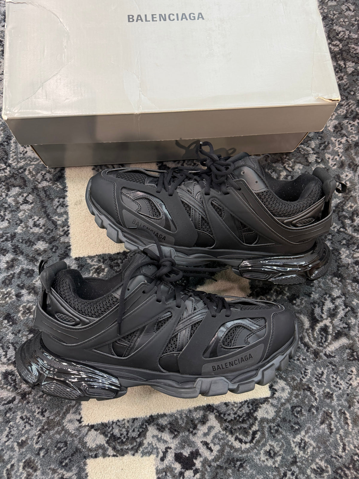 Balenciaga Track “All Black”