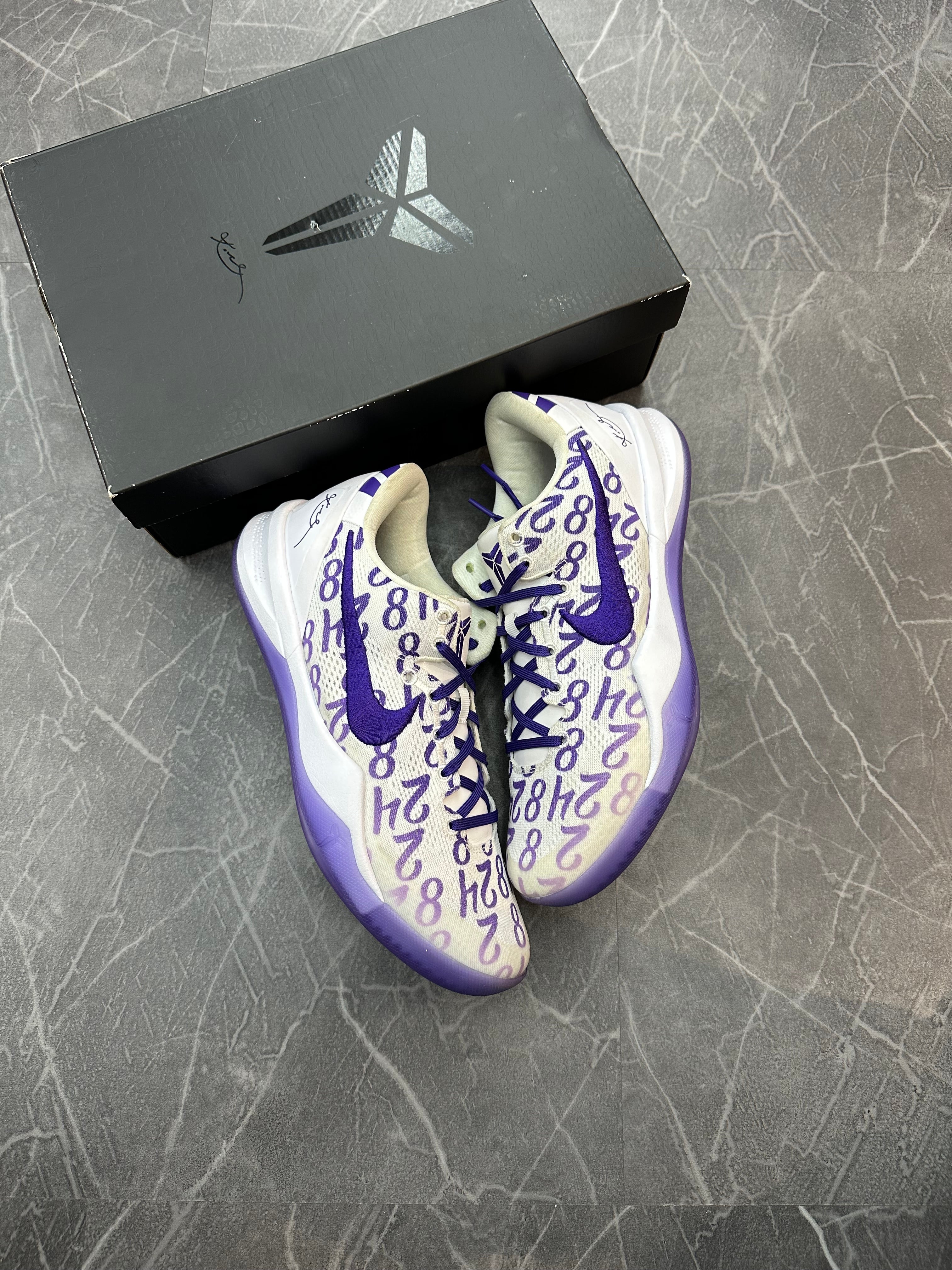 Kobe 8 “Court Purple”
