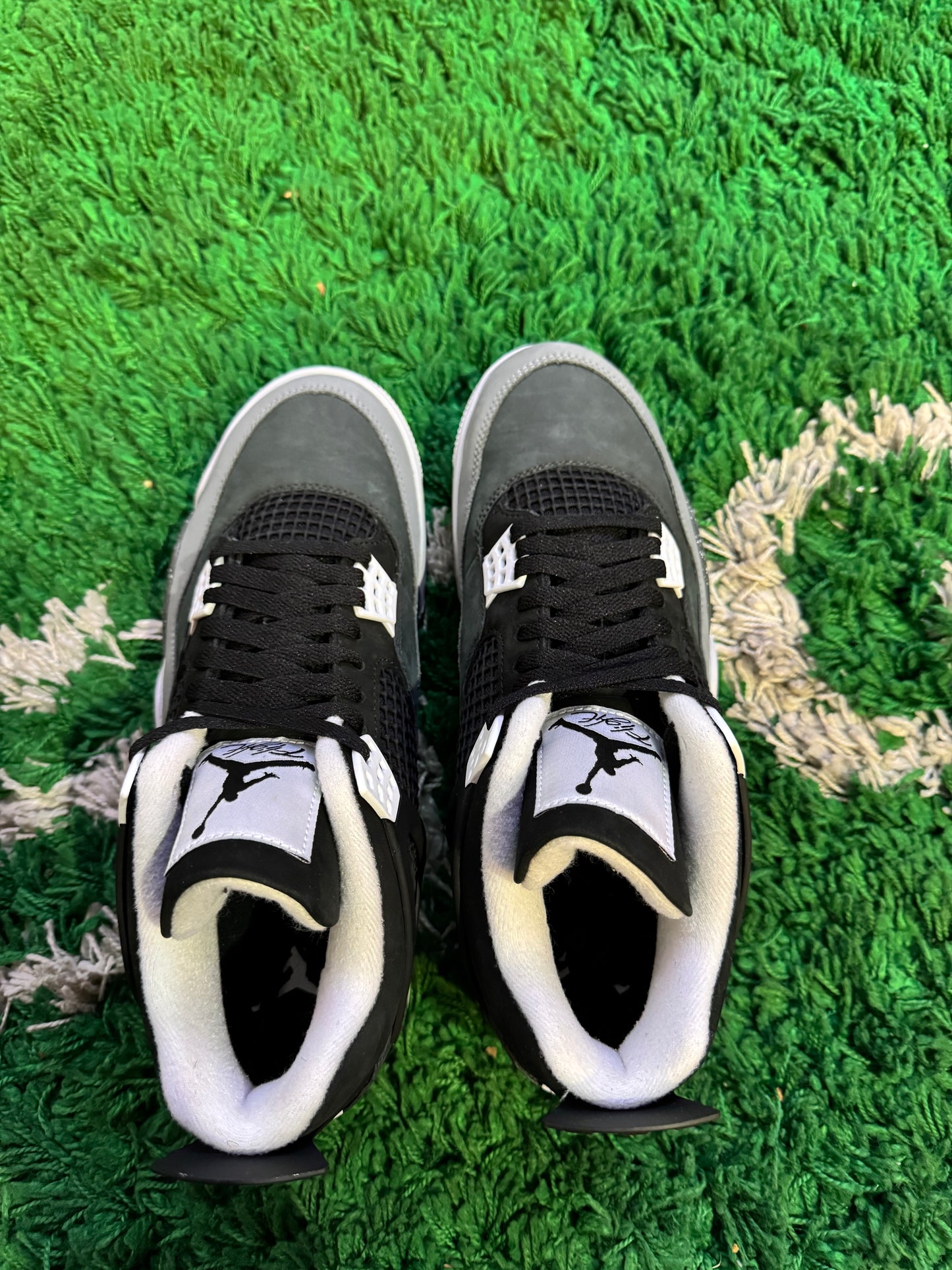 Jordan 4 “Fear” (2024)