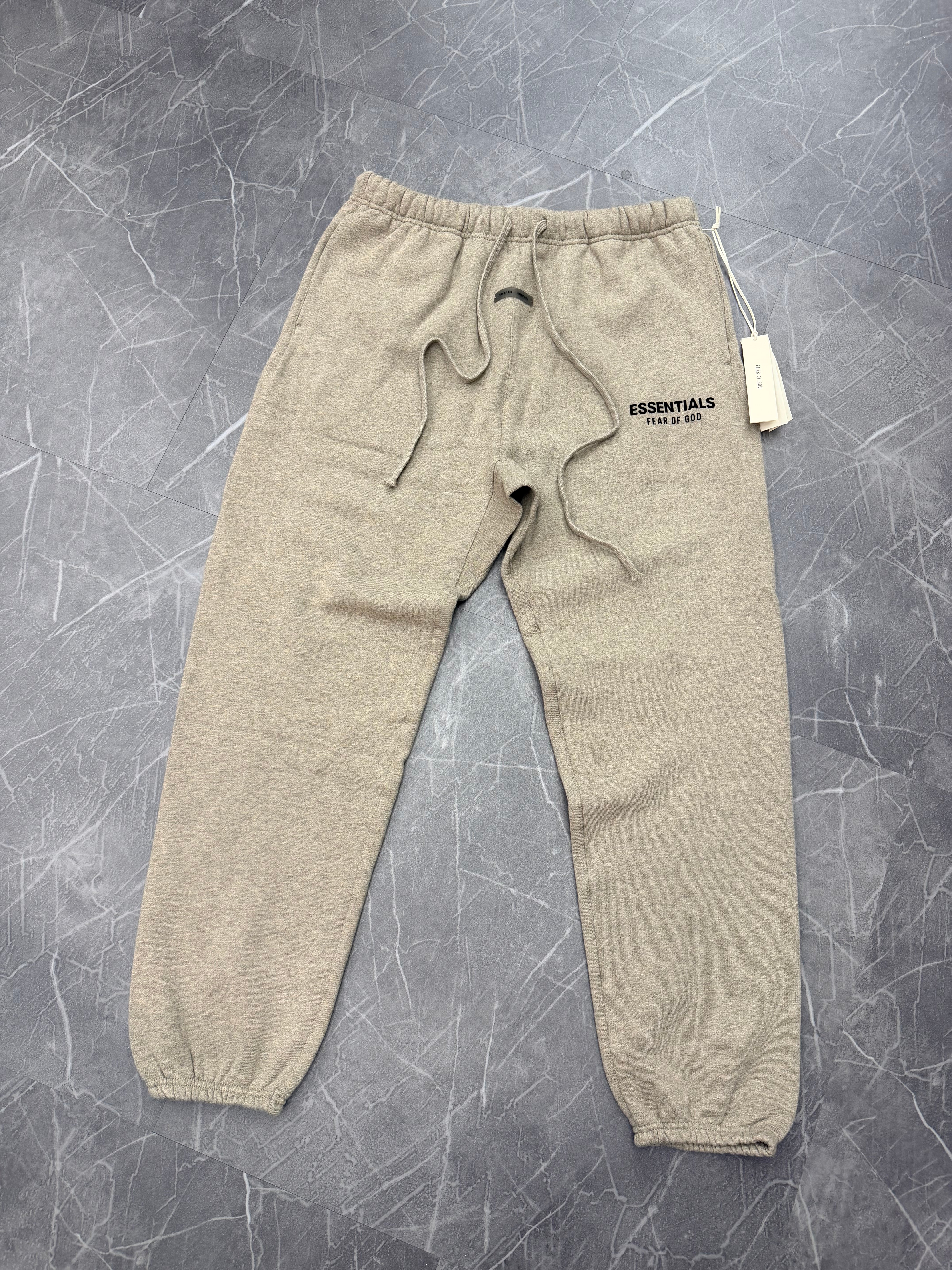 Essentials Sweatpants “Dark Oatmeal”