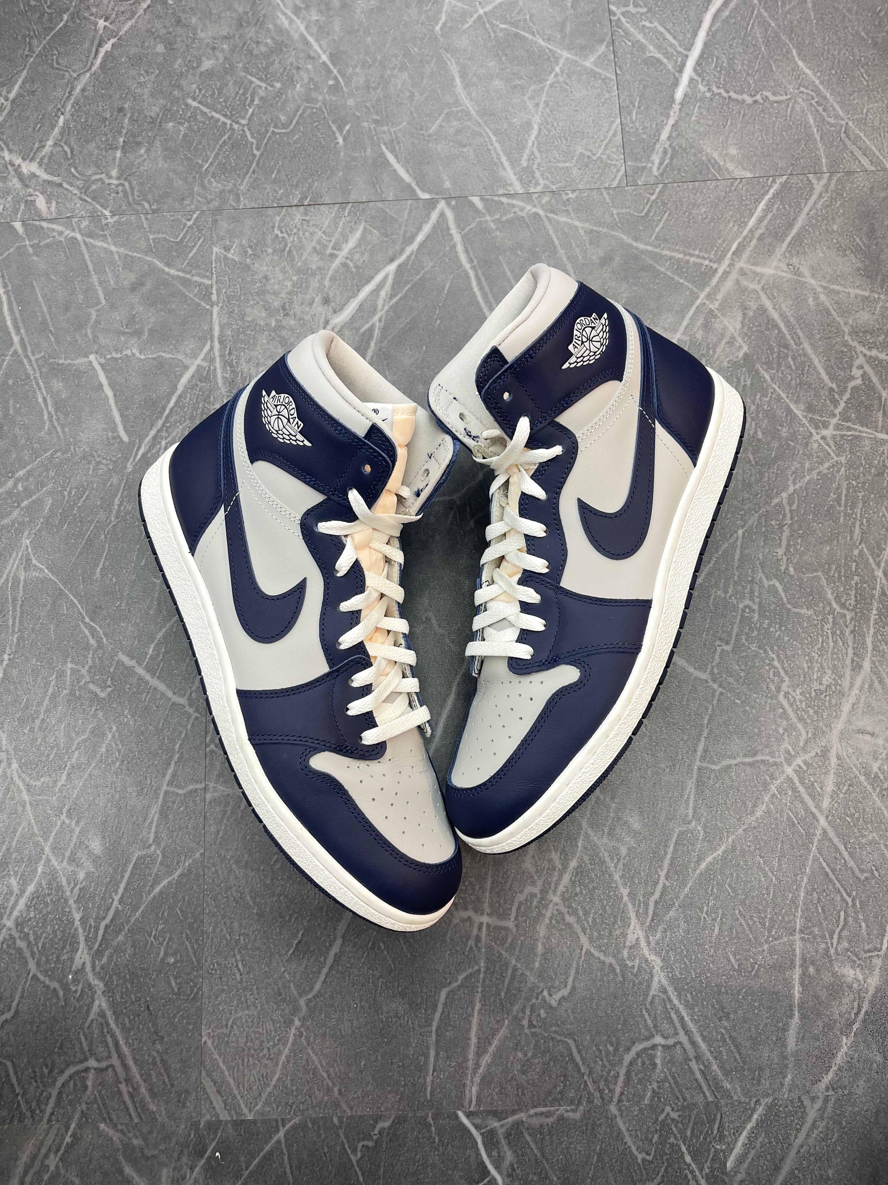 Jordan 1 High OG “Georgetown”