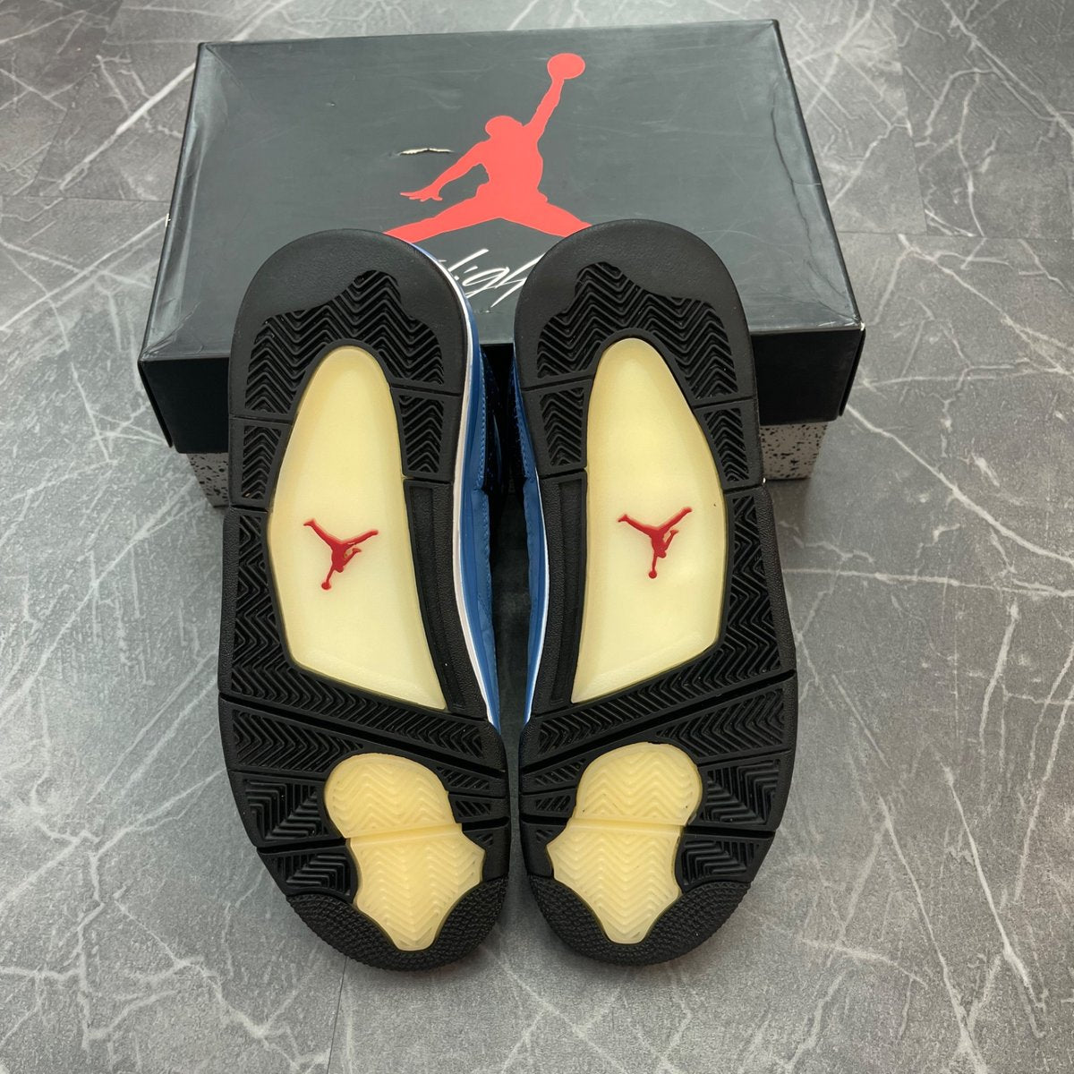 Jordan 4 Retro Travis Scott Cactus Jack (Size 10) (Lightly Worn)