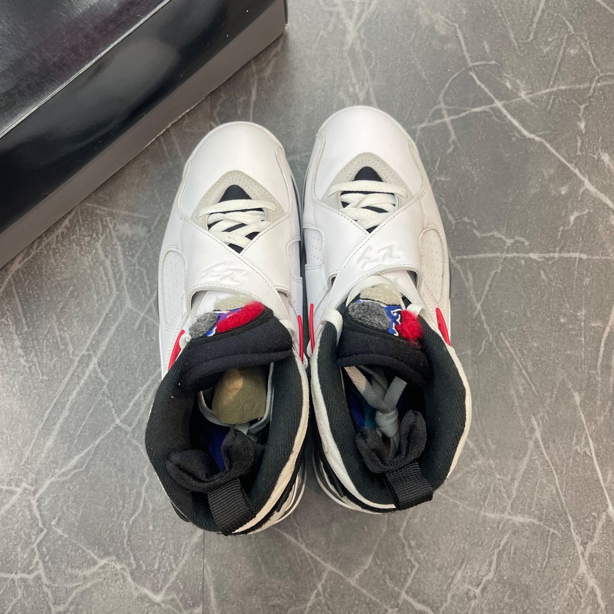 Jordan 8 Retro White True Red (2025) (Size 8) (Lightly Worn)