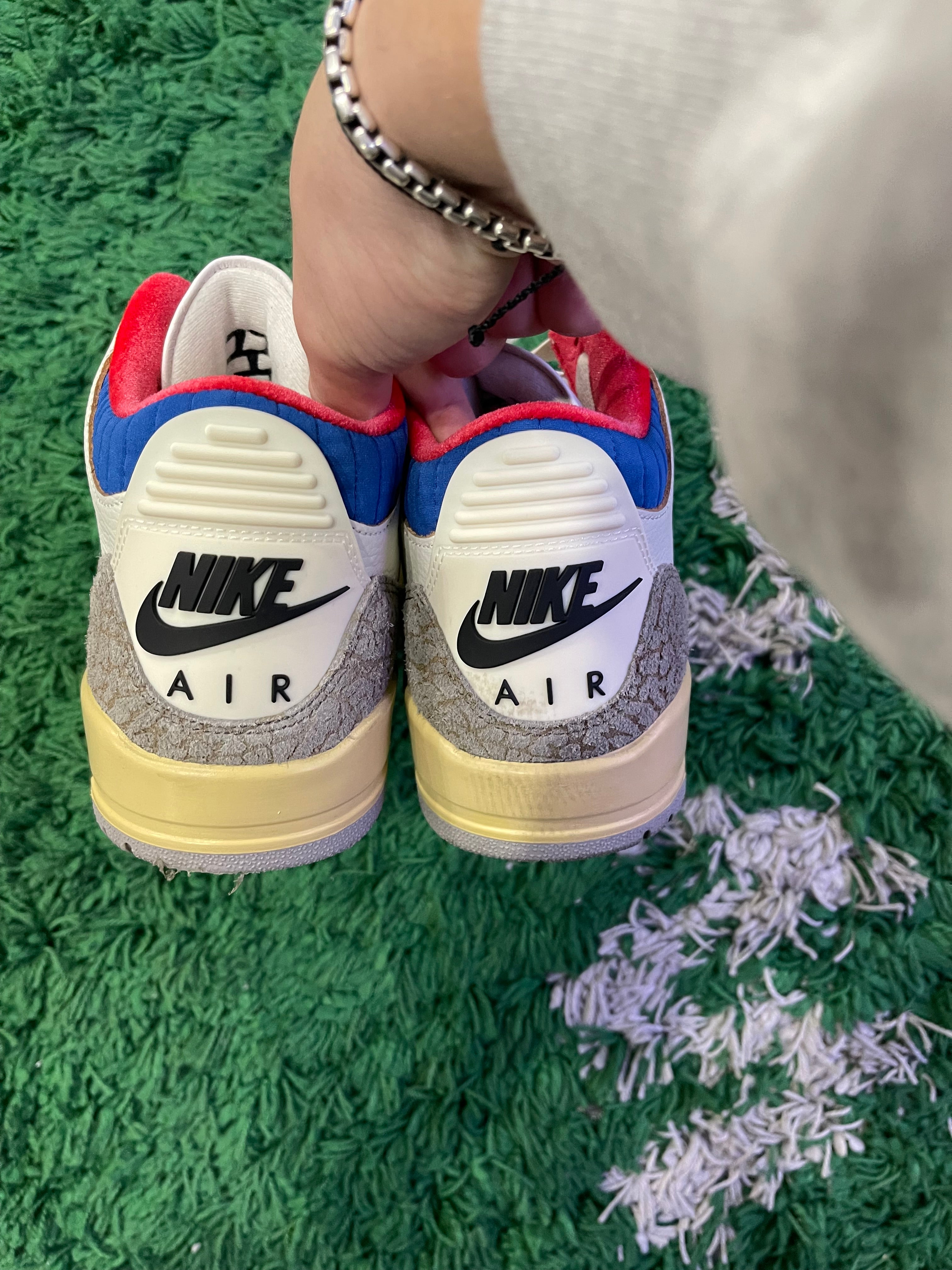 Jordan 3 “Seoul 2.0” (8.5)