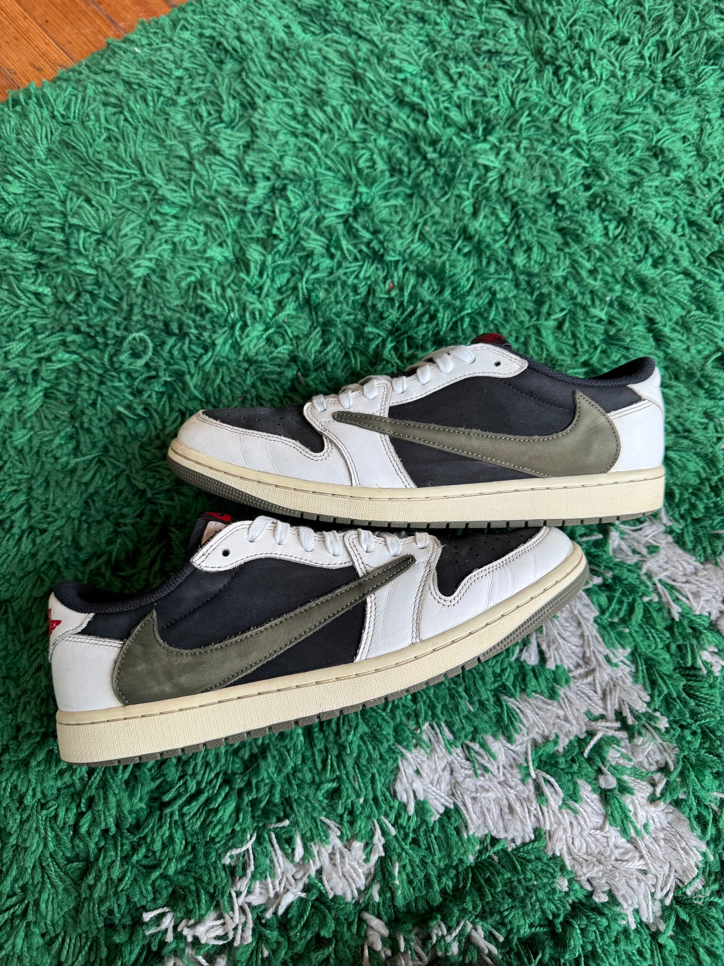 Jordan 1 Low x Travis Scott “Olive”