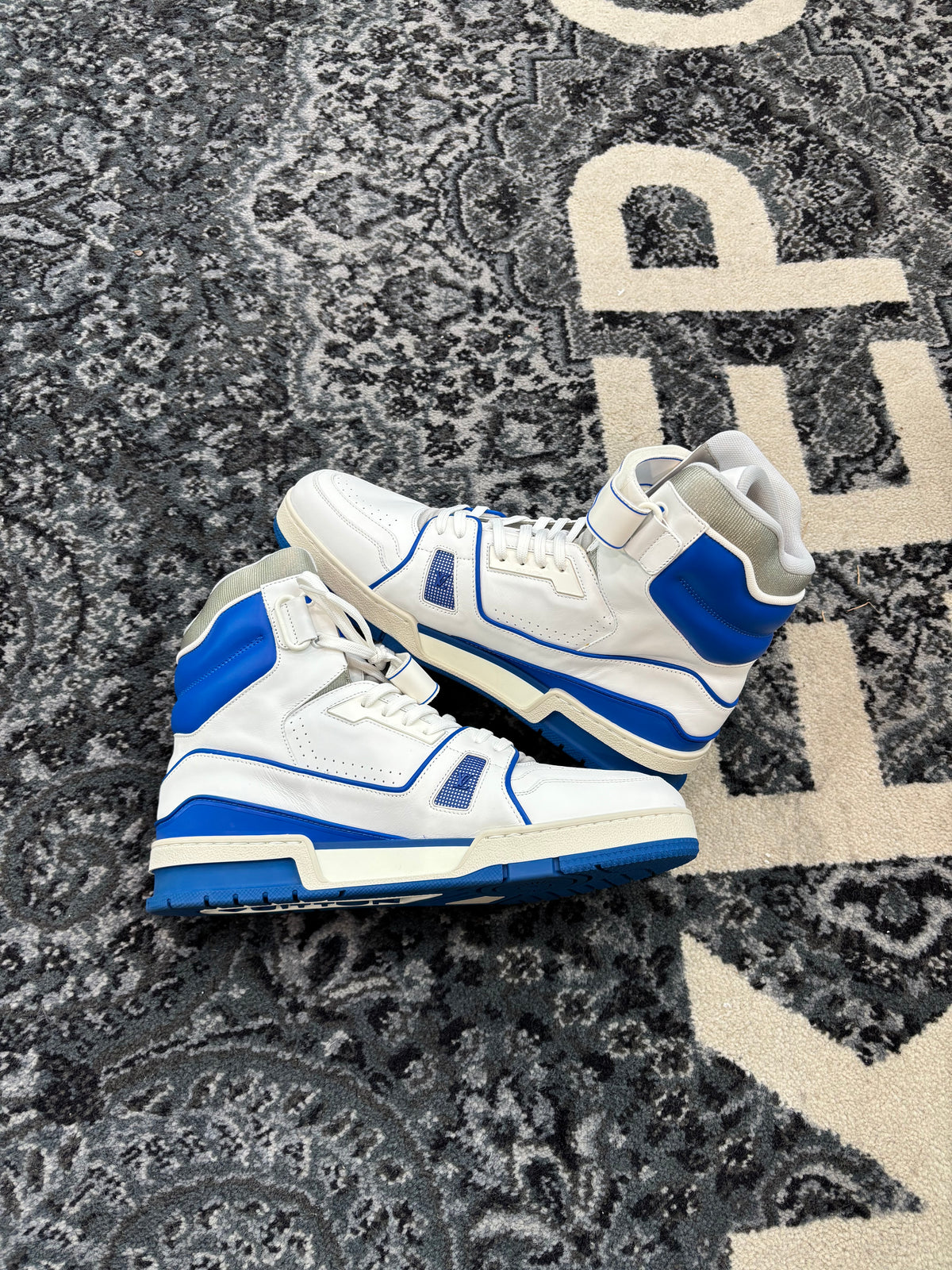 Louis Vuitton Trainer Sneaker Boot High 'White Blue'